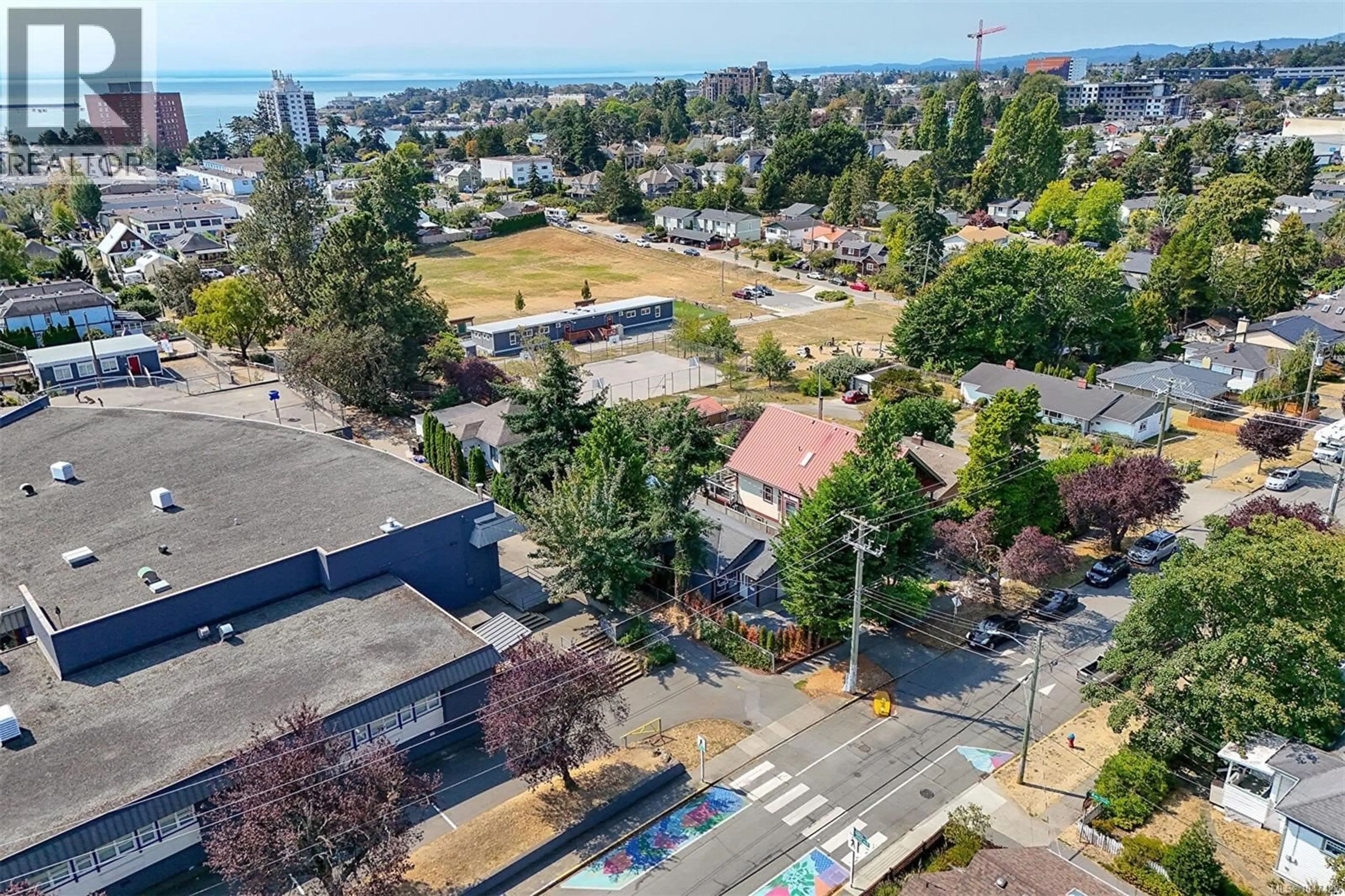 A pic from outside/outdoor area/front of a property/back of a property/a pic from drone, unknown for 540 LANGFORD STREET, Victoria British Columbia V9A3C6