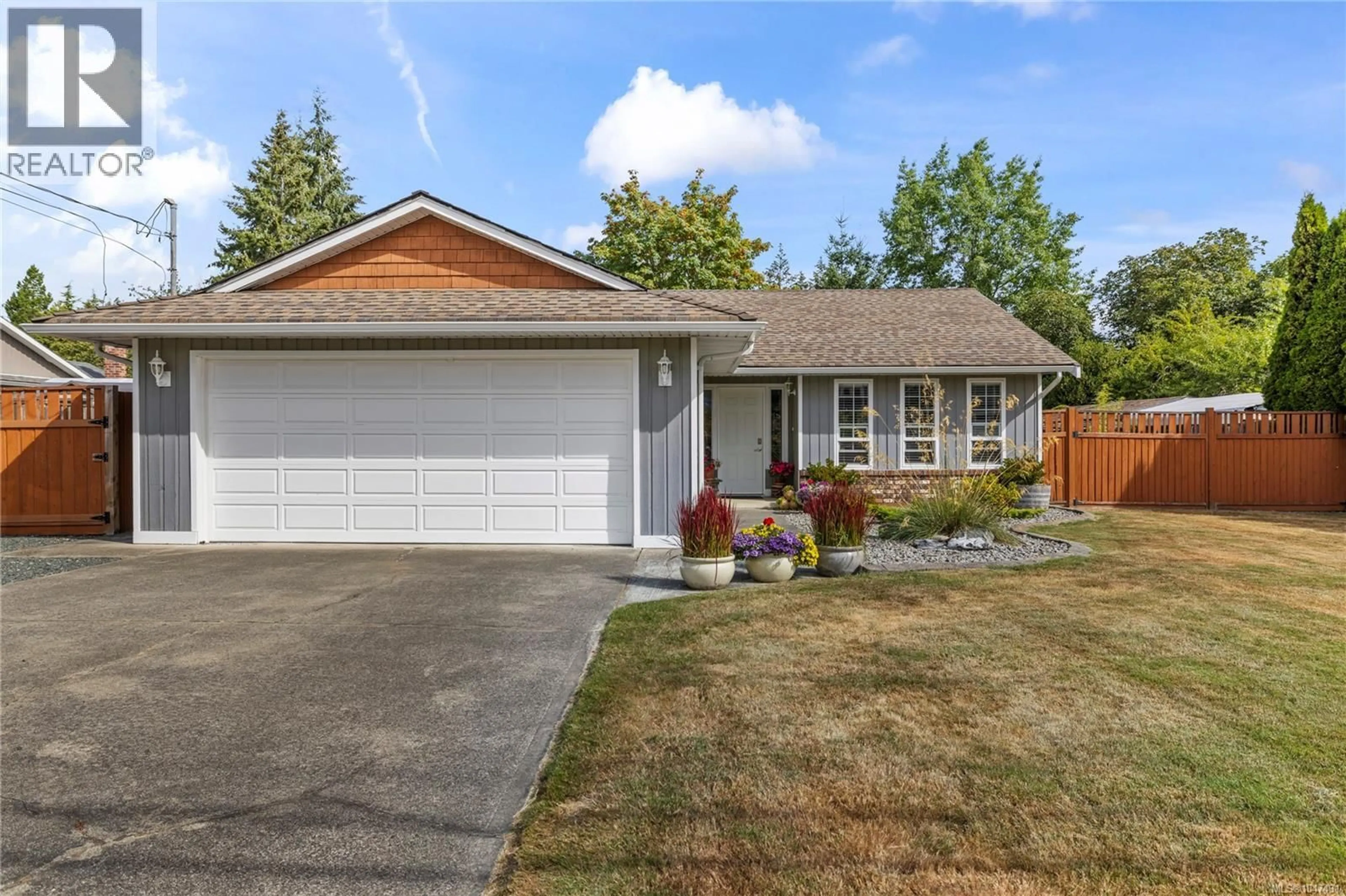 Home with vinyl exterior material, street for 1253 ORMONDE ROAD, French Creek British Columbia V9P1W4