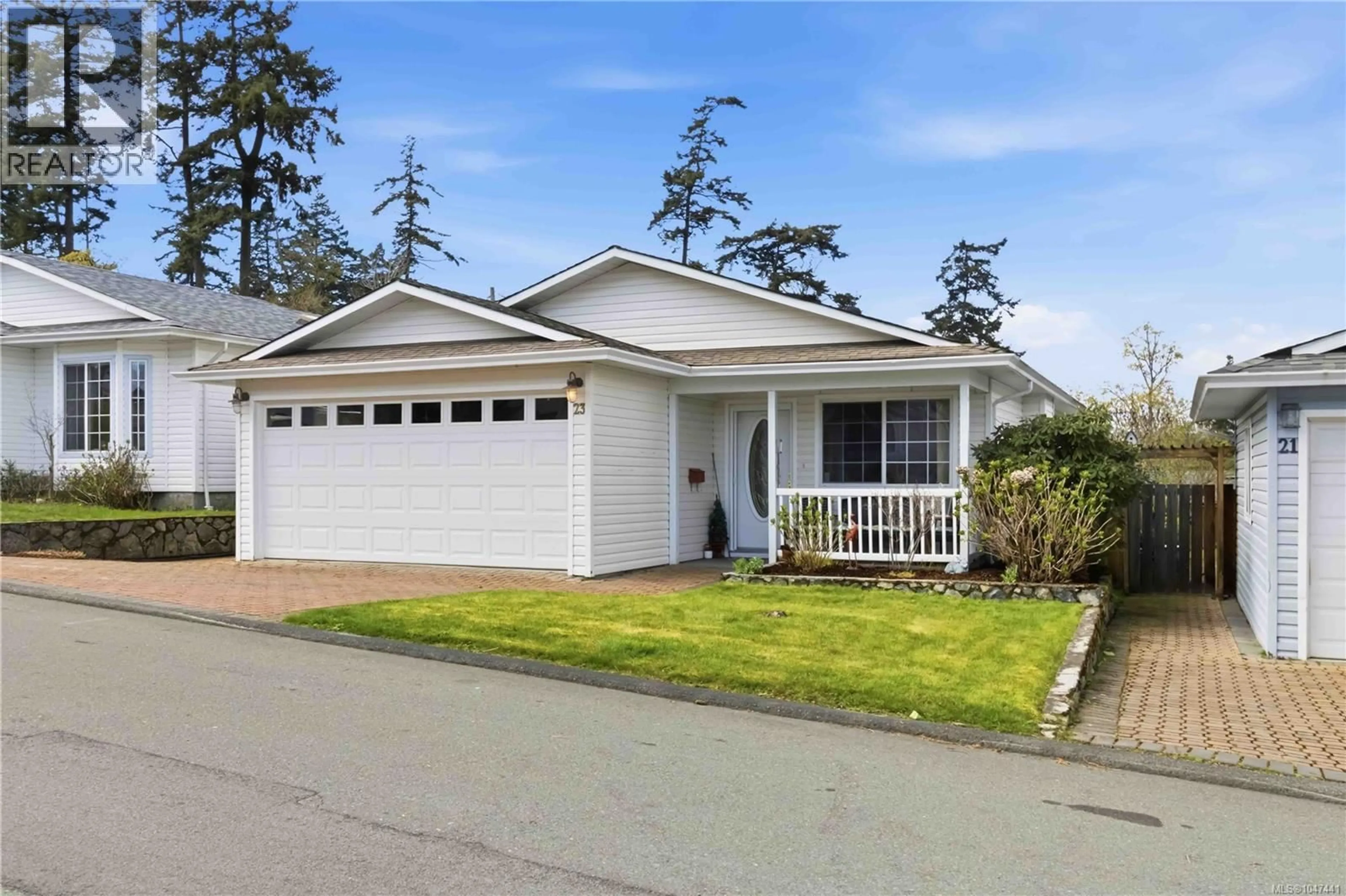 Home with vinyl exterior material, street for 23 EAGLE LANE, View Royal British Columbia V9A7M2