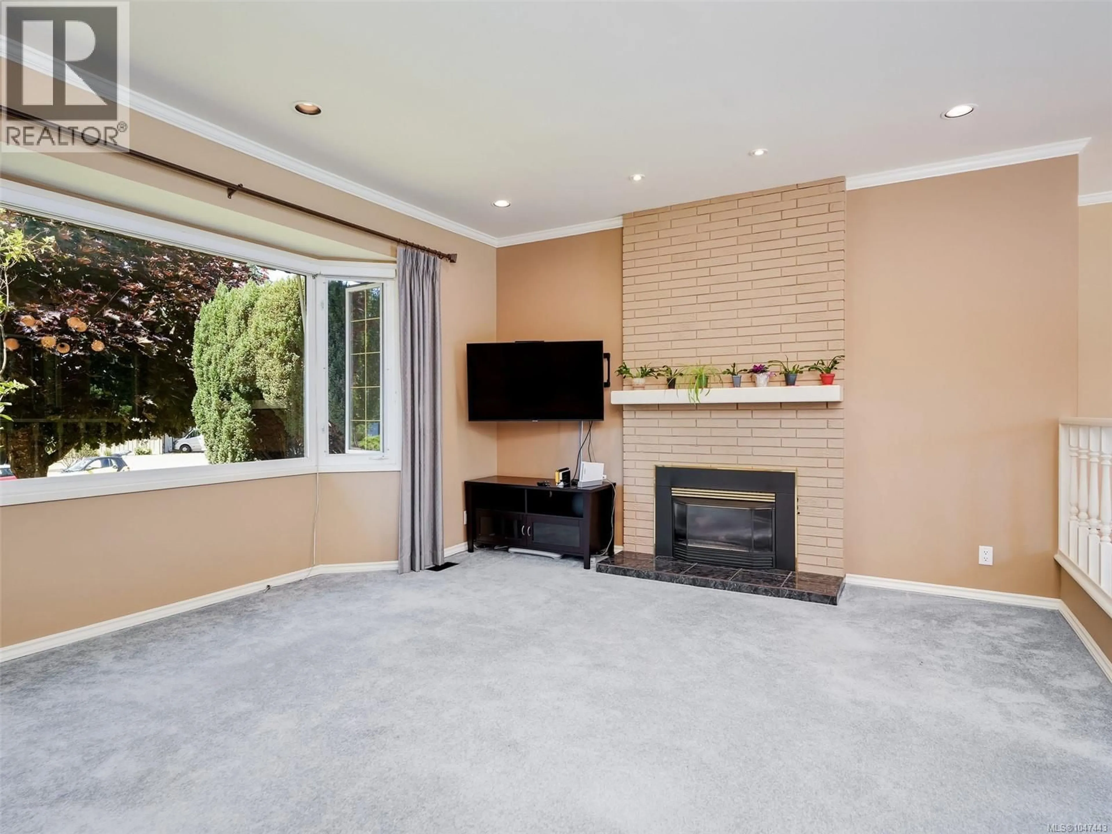 Living room with furniture, unknown for 104 LEILA PLACE, Colwood British Columbia V9B2J3