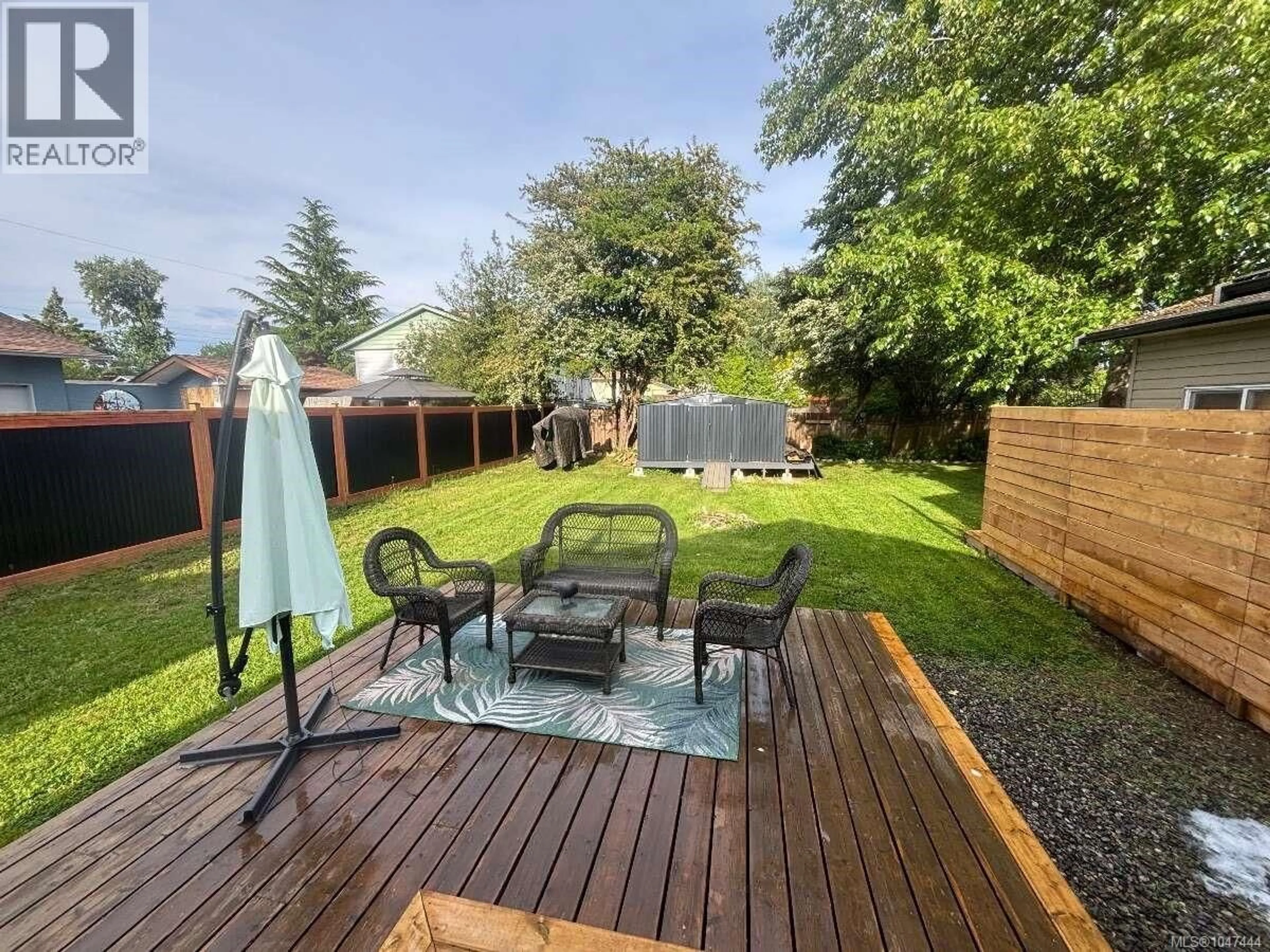 Patio, unknown for 726 BRUCE AVENUE, Nanaimo British Columbia V9R3Z4