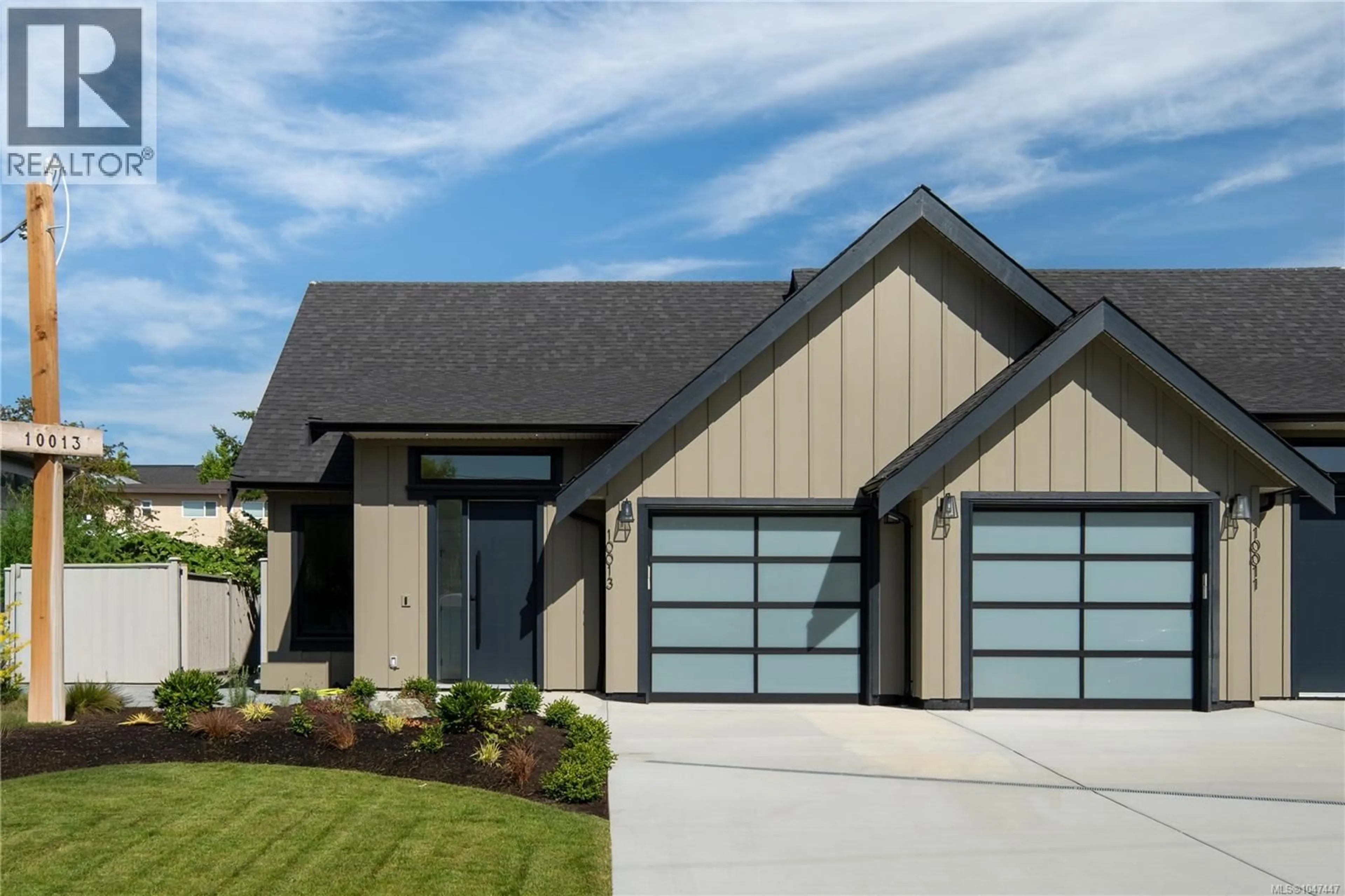 Home with vinyl exterior material, street for 10013 CHICORY PLACE, Sidney British Columbia V8L3N6
