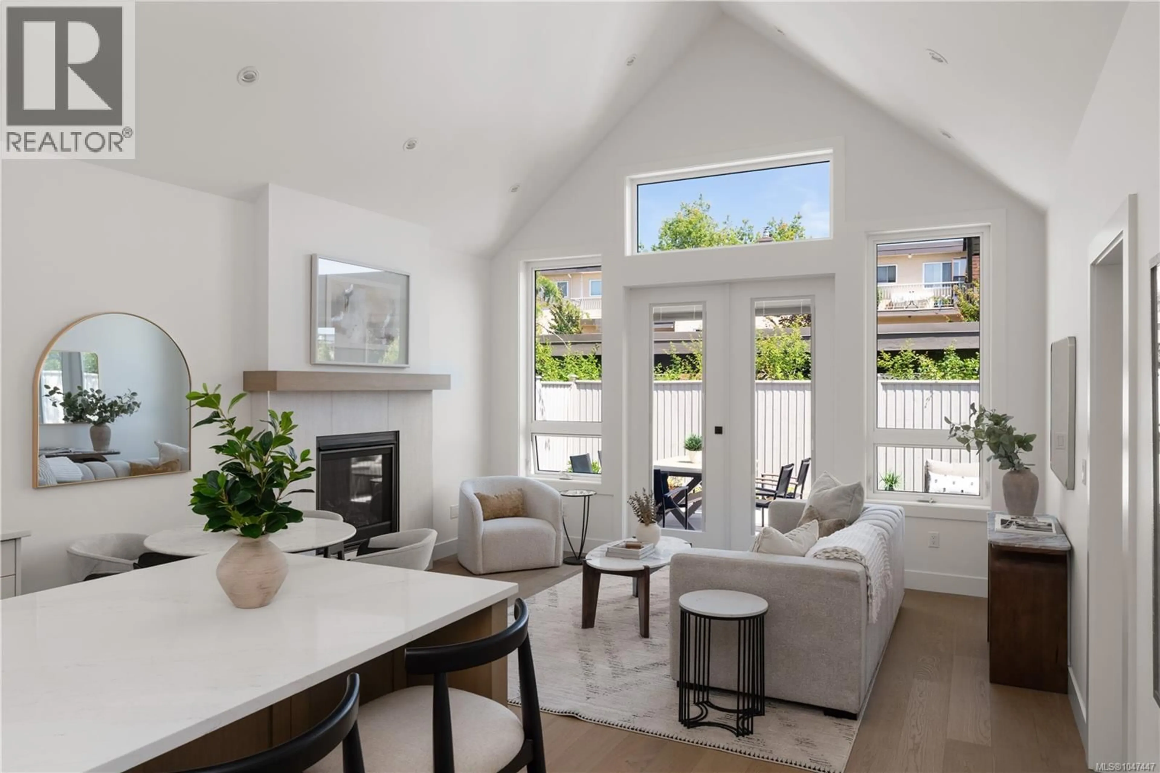 Living room with furniture, unknown for 10013 CHICORY PLACE, Sidney British Columbia V8L3N6