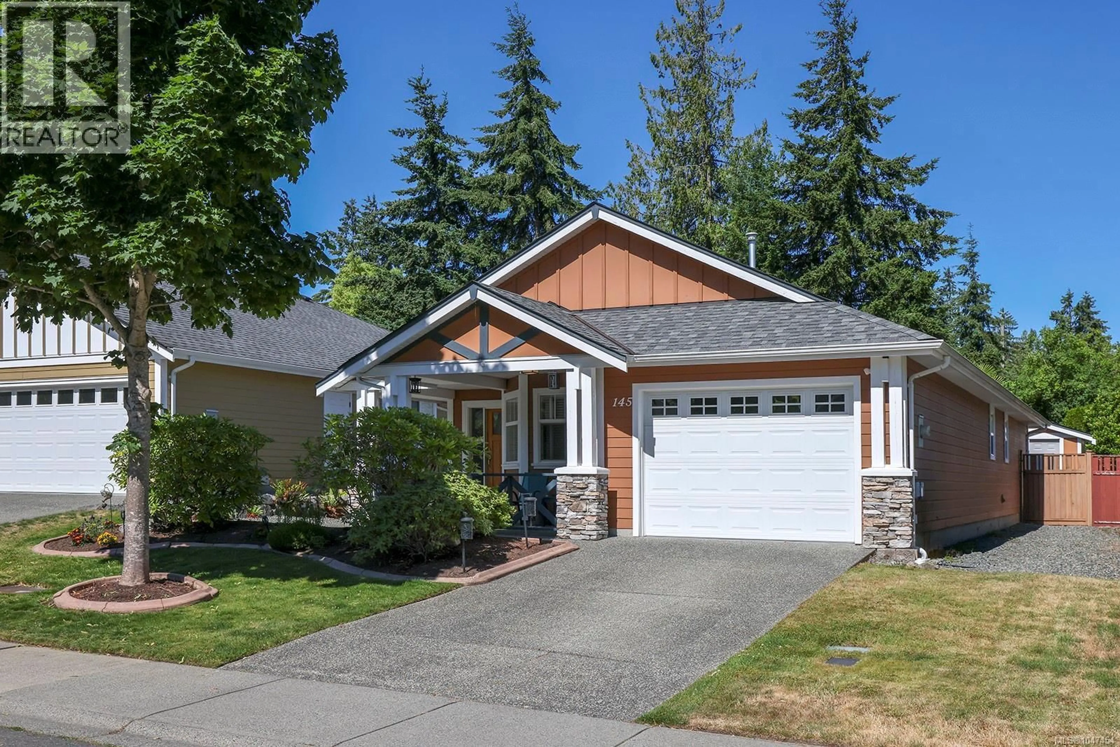 Home with vinyl exterior material, street for 145 MERIDIAN WAY, Parksville British Columbia V9P2Z2