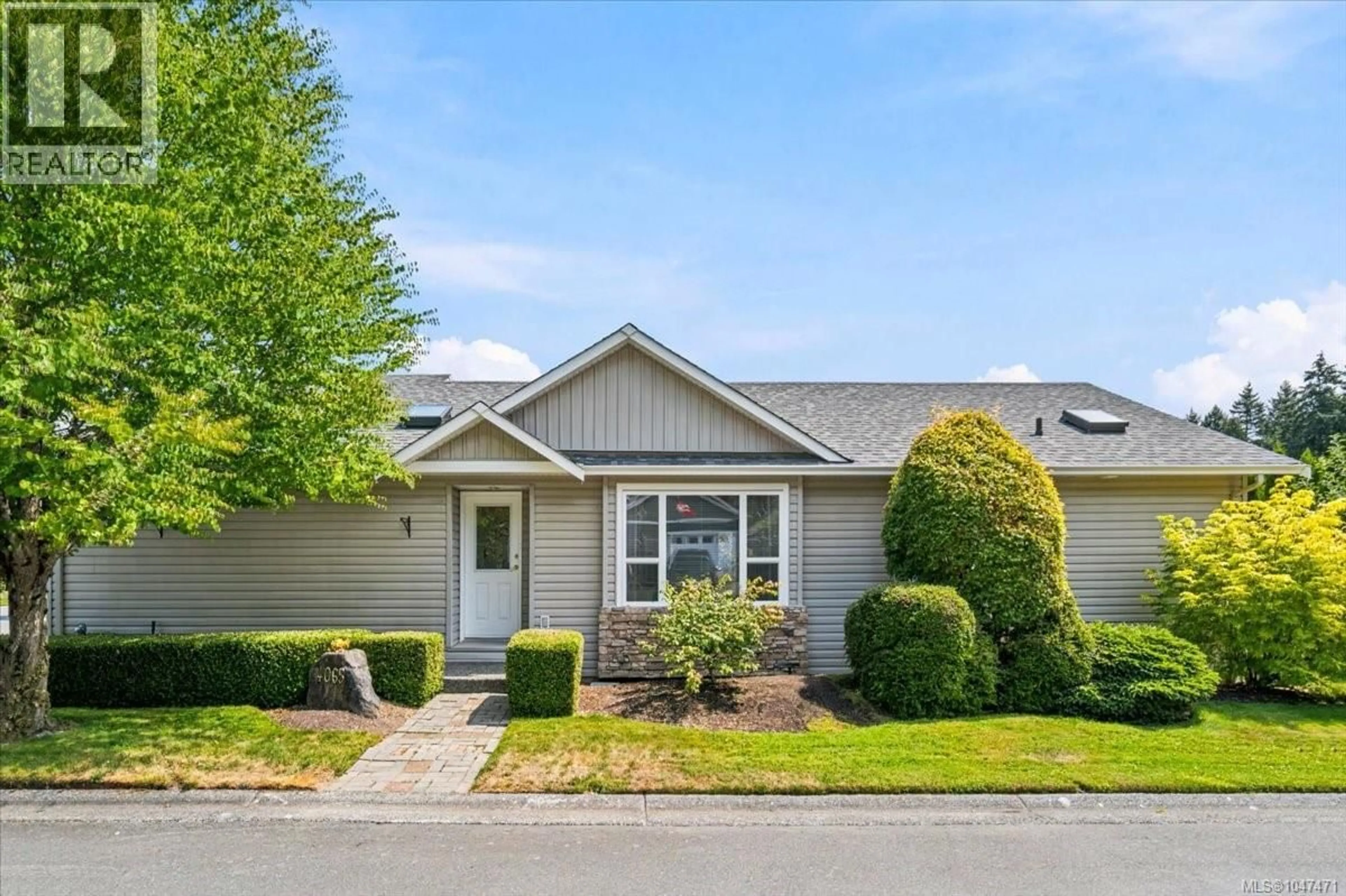 Home with vinyl exterior material, street for 4065 MAGNOLIA DRIVE, Nanaimo British Columbia V9T6B9