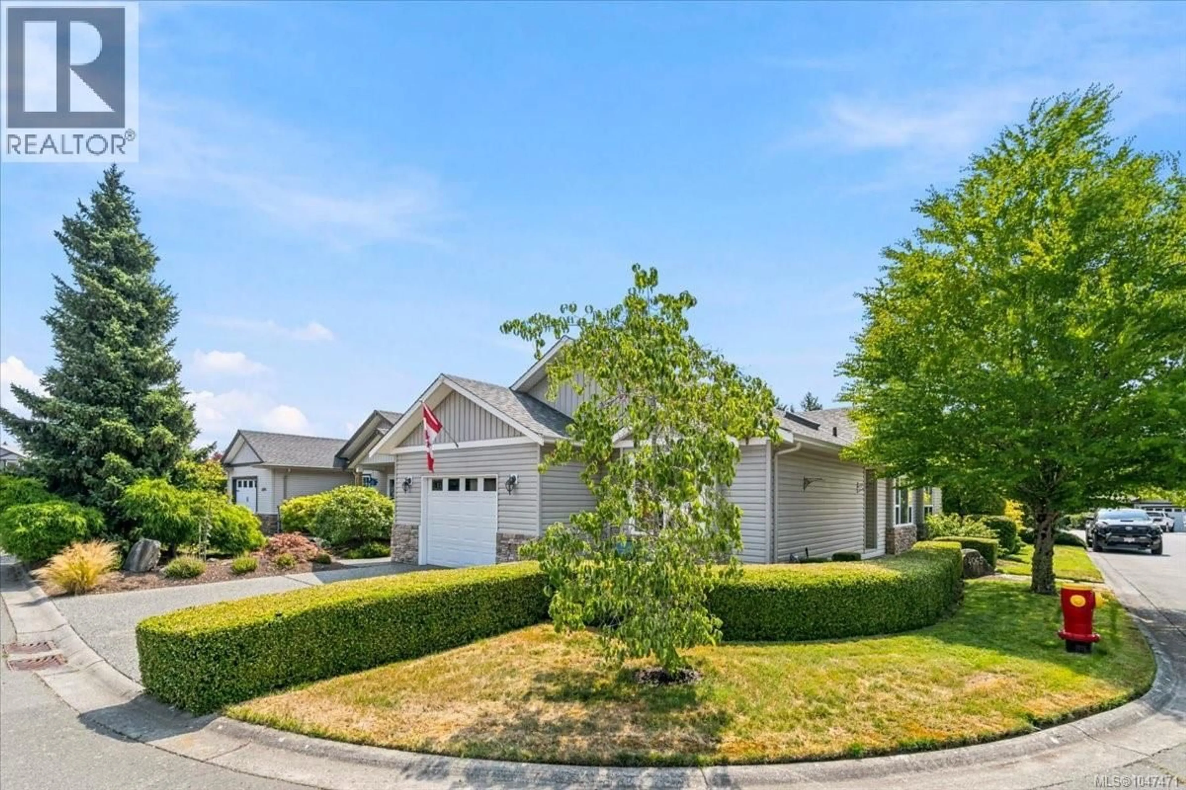 A pic from outside/outdoor area/front of a property/back of a property/a pic from drone, street for 4065 MAGNOLIA DRIVE, Nanaimo British Columbia V9T6B9