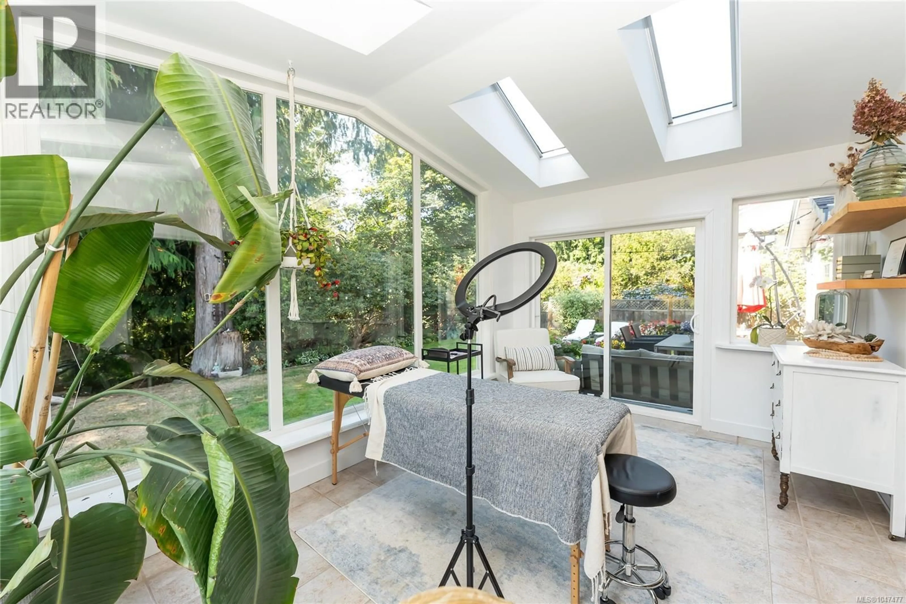 Unknown for 2146 HENLYN DRIVE, Sooke British Columbia V9Z0N5