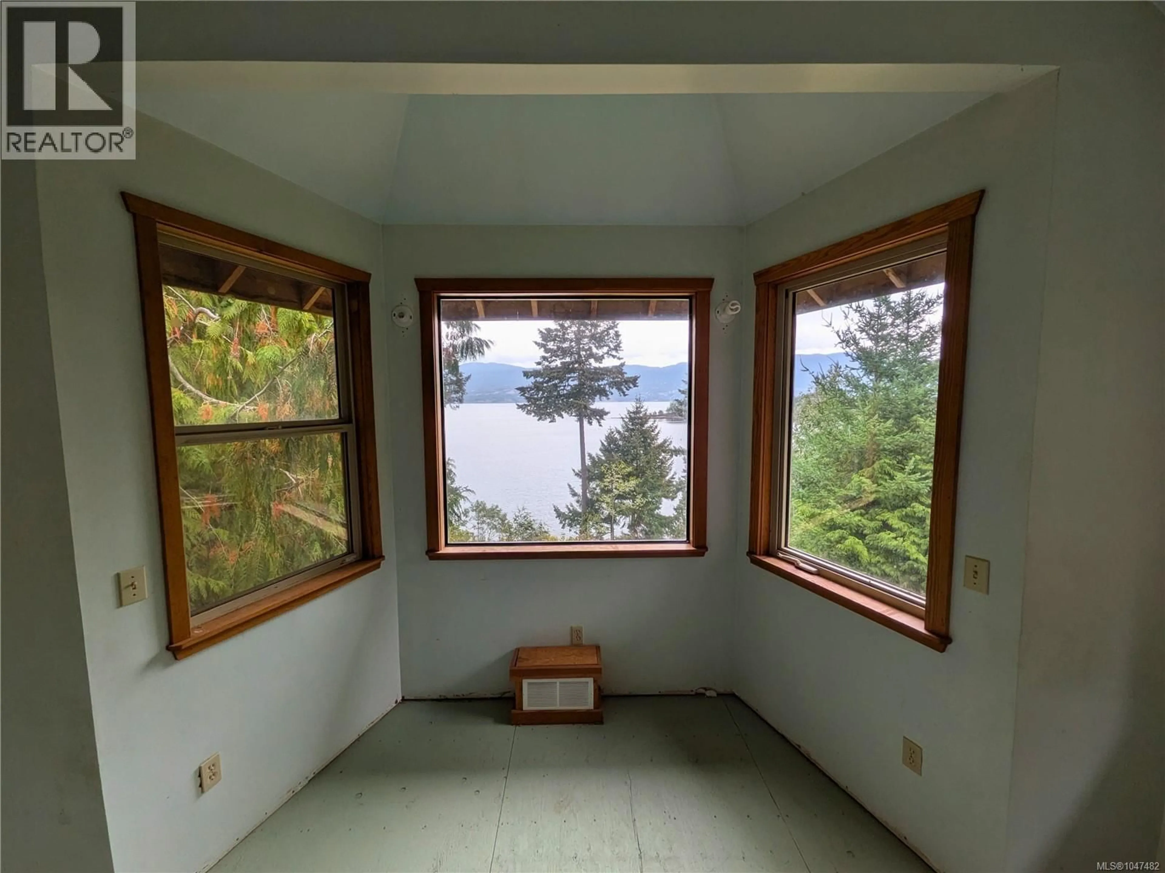 A pic of a room for 9 MINE ROAD, Lasqueti Island British Columbia V0R2J0