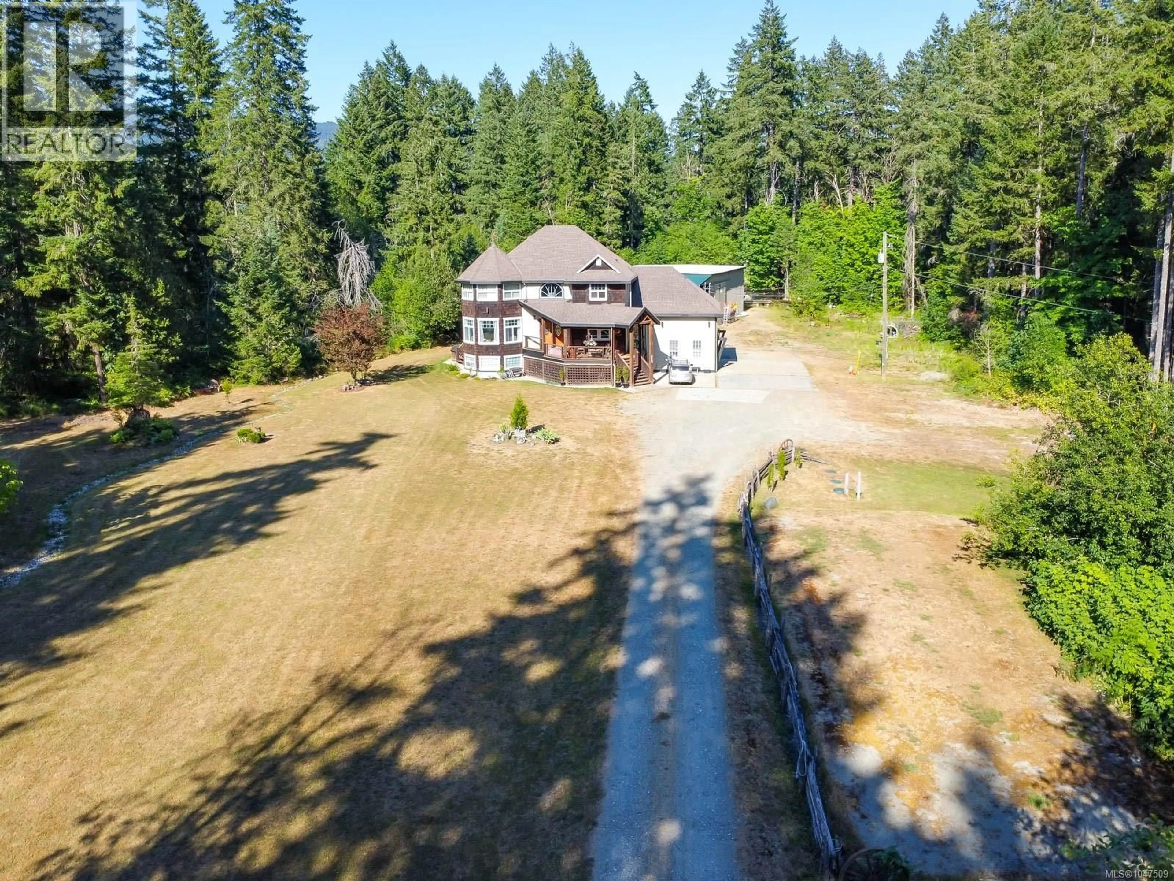 A pic from outside/outdoor area/front of a property/back of a property/a pic from drone, unknown for 6091 BEAVER CREEK ROAD, Port Alberni British Columbia V9Y8X4