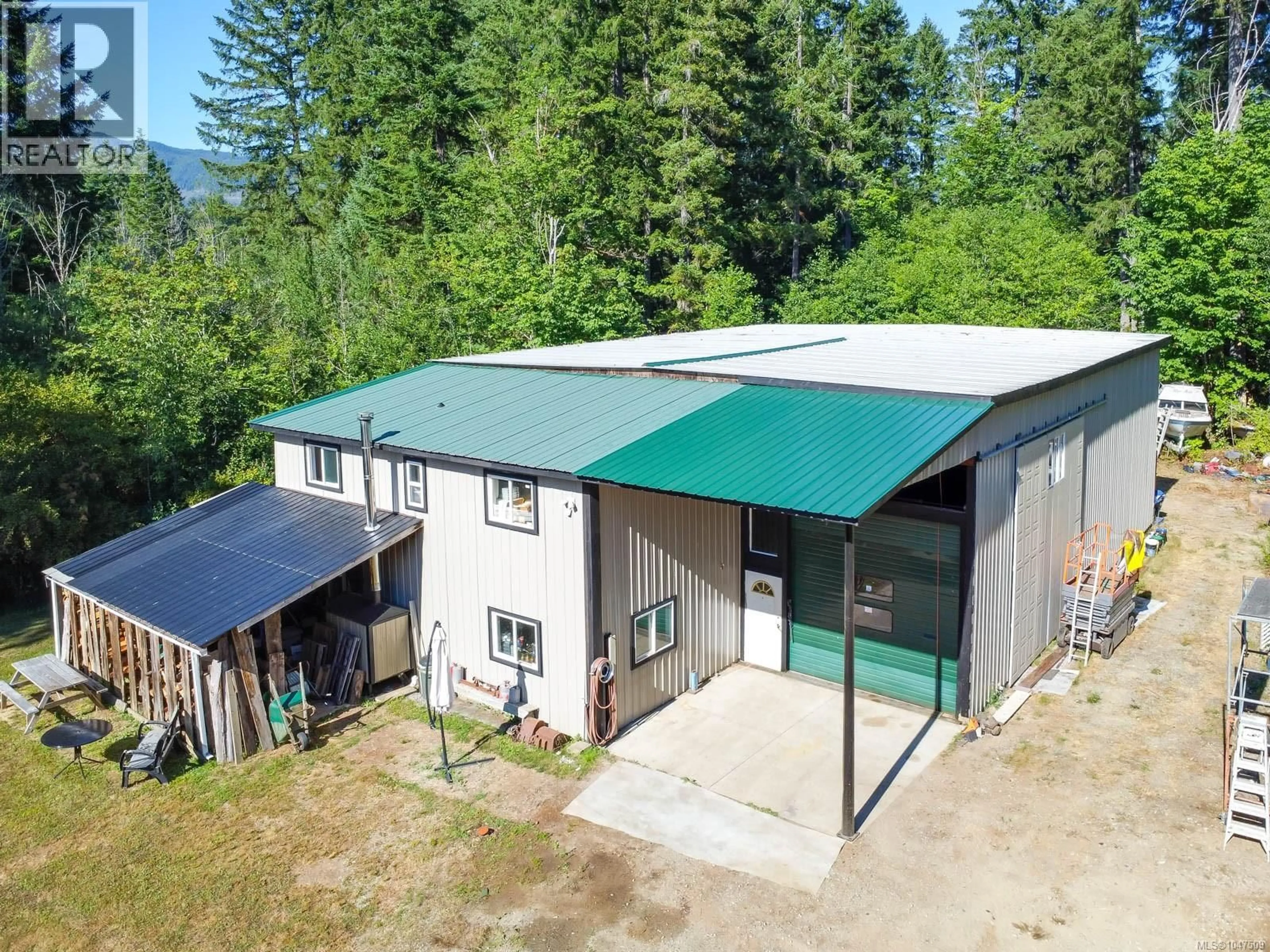 A pic from outside/outdoor area/front of a property/back of a property/a pic from drone, building for 6091 BEAVER CREEK ROAD, Port Alberni British Columbia V9Y8X4