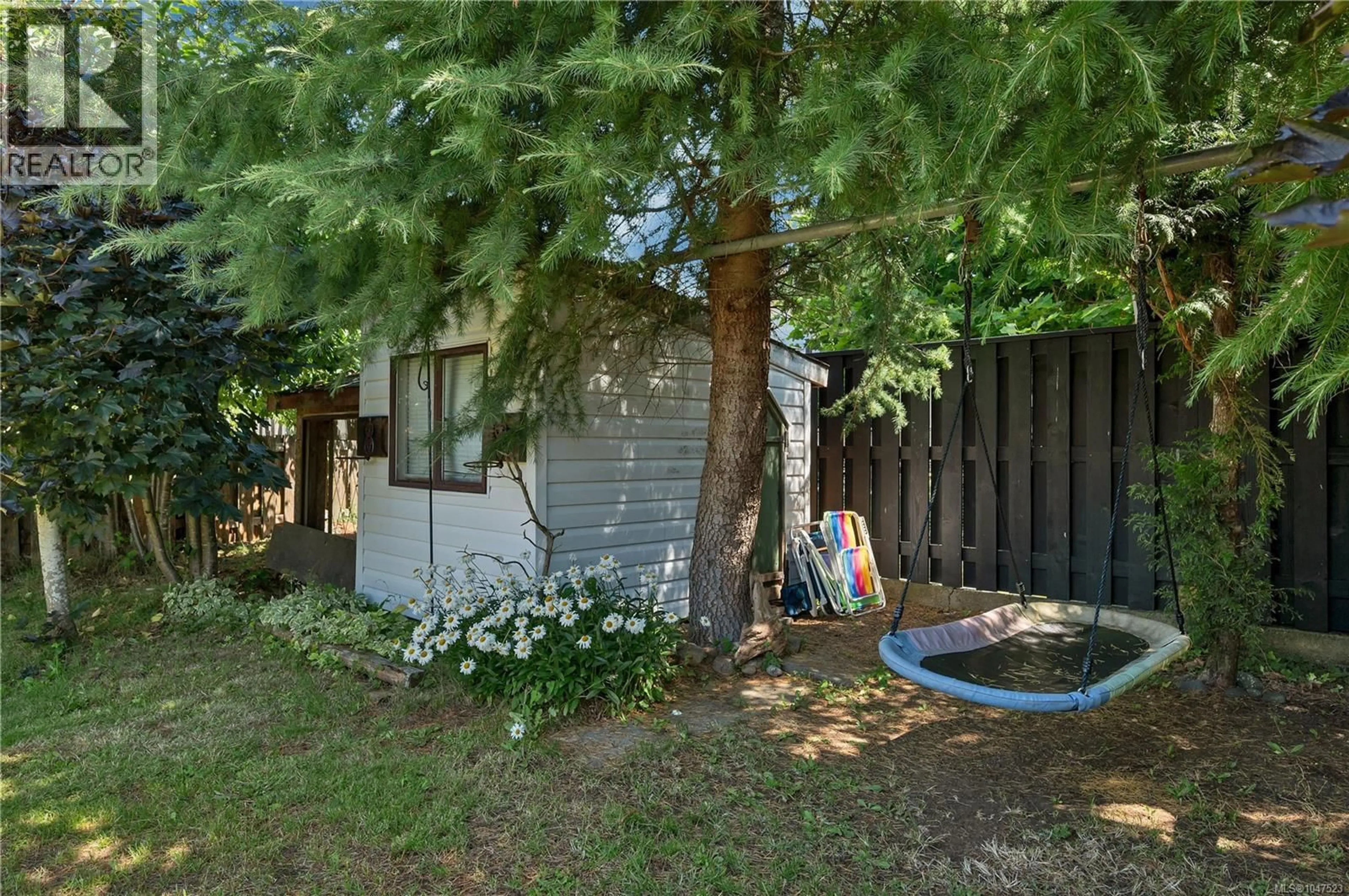 Shed for 885 SHELLBOURNE BOULEVARD, Campbell River British Columbia V9W4Z7