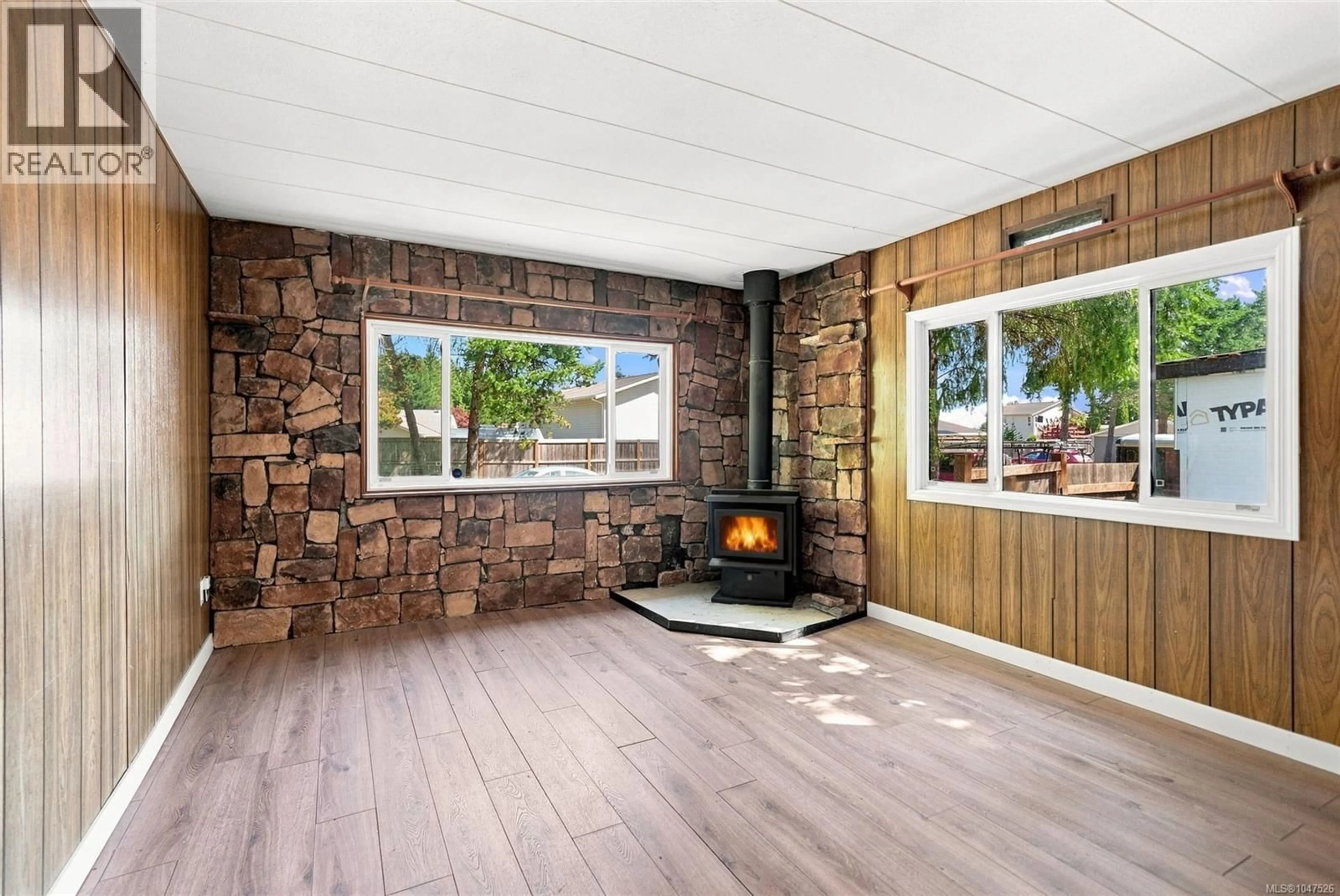 Unknown for 2 - 161 HORNE LAKE ROAD, Qualicum Beach British Columbia V9K1T9