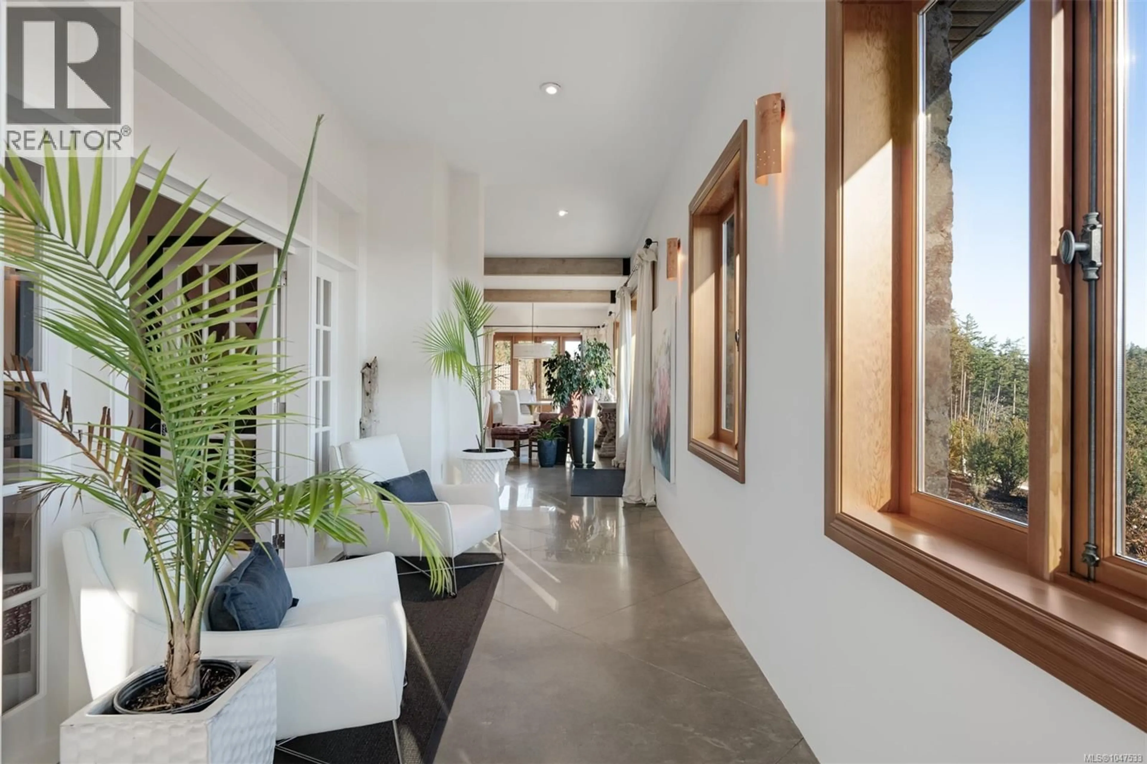 Indoor foyer for 735 ARDEN ROAD, Metchosin British Columbia V9C4G2