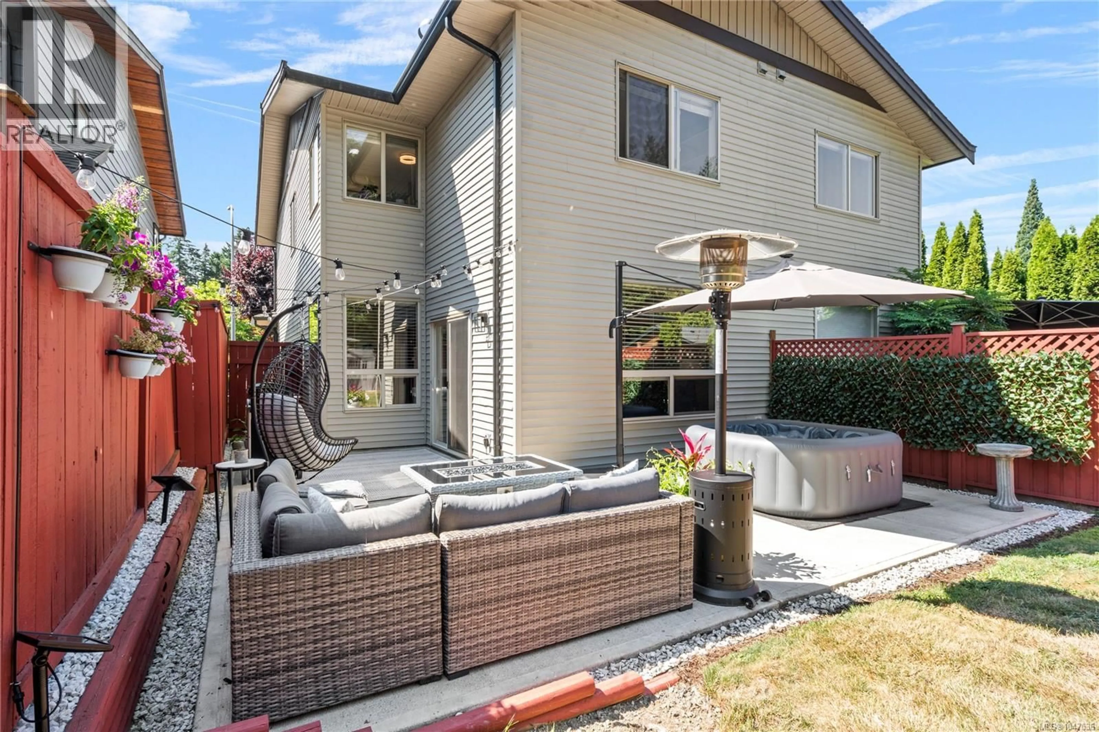 Patio, street for 5192 DUNSTER ROAD, Nanaimo British Columbia V9T2Z2