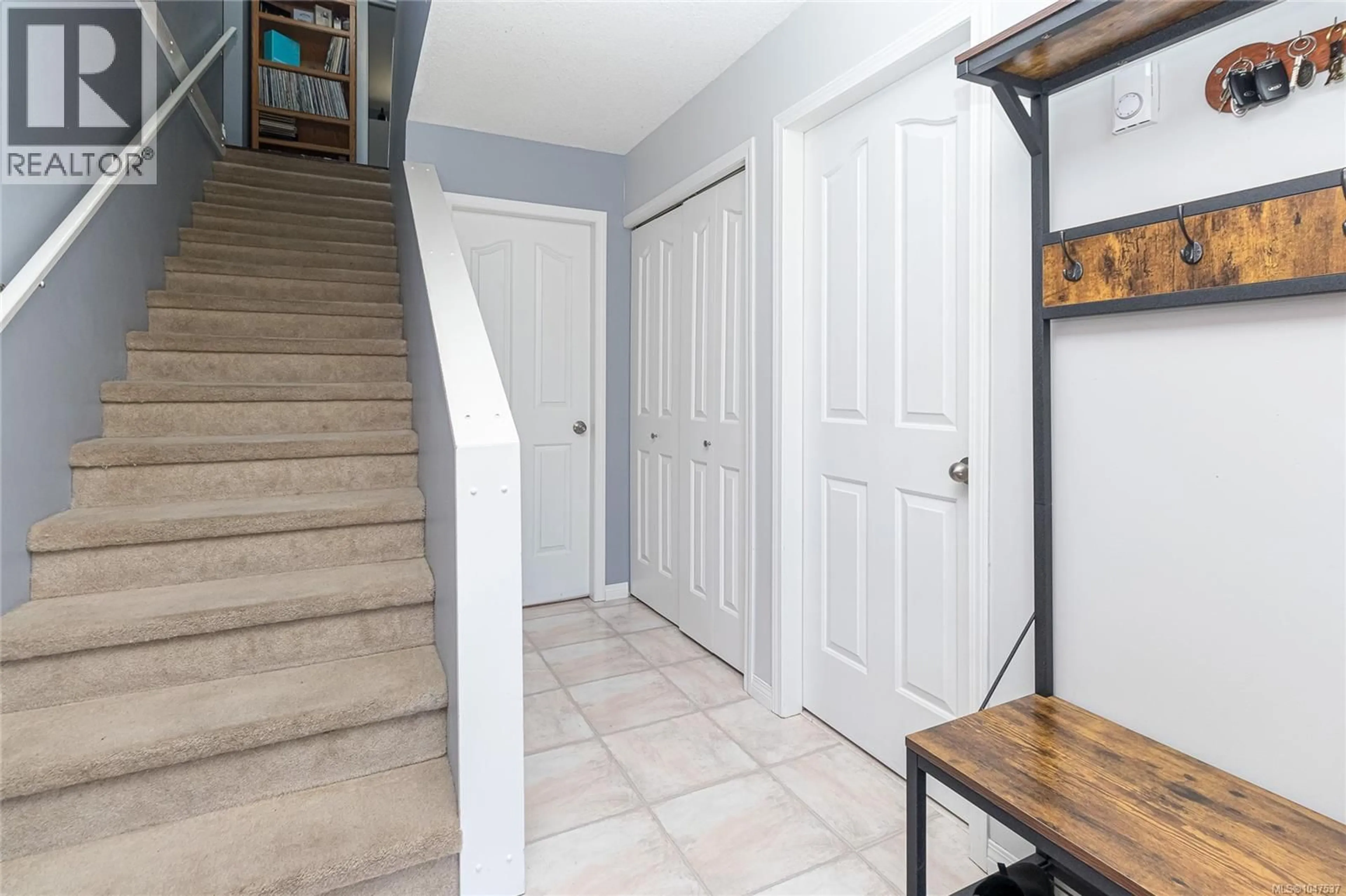 Indoor entryway for 6736 RHODONITE DRIVE, Sooke British Columbia V9Z0H5