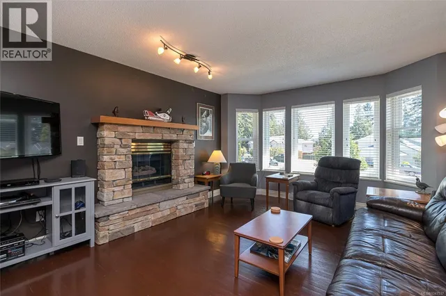 6736 RHODONITE DRIVE, Sooke 5