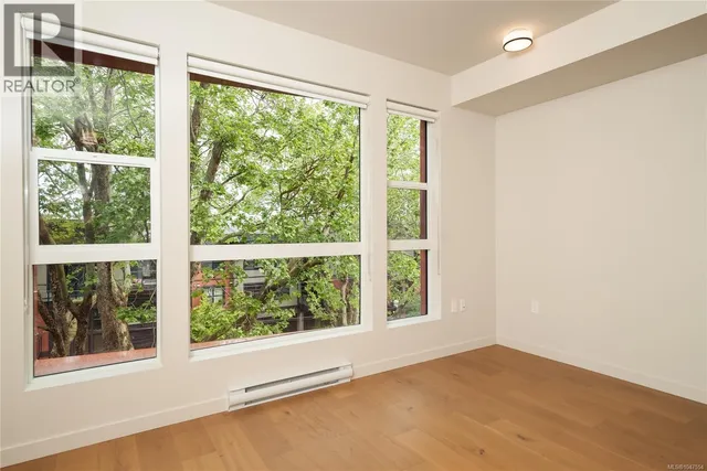 204 - 629 SPEED AVENUE, Victoria 5