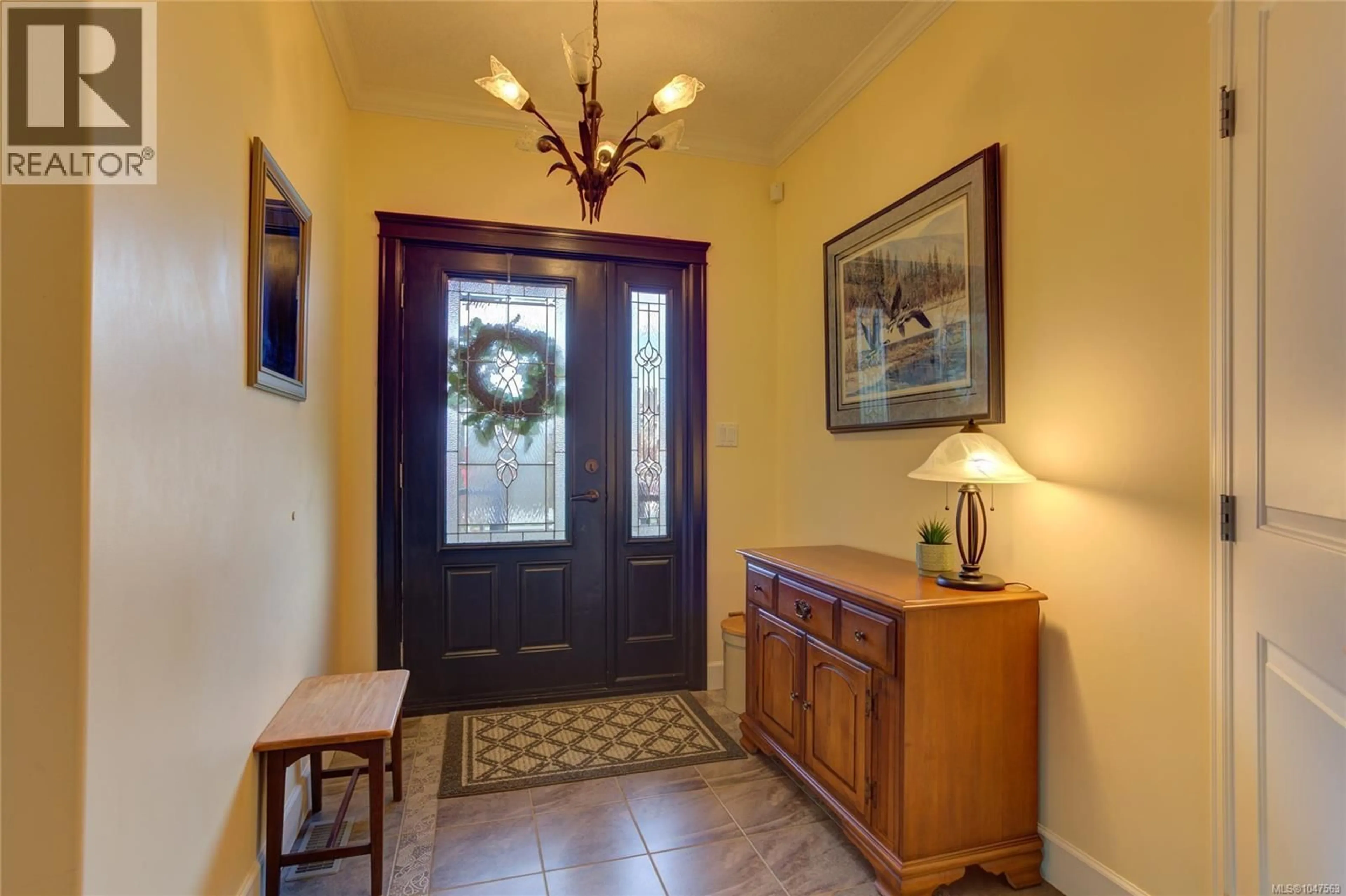Indoor entryway for 1922 FALCON CRESCENT, Cowichan Bay British Columbia V0R1N1