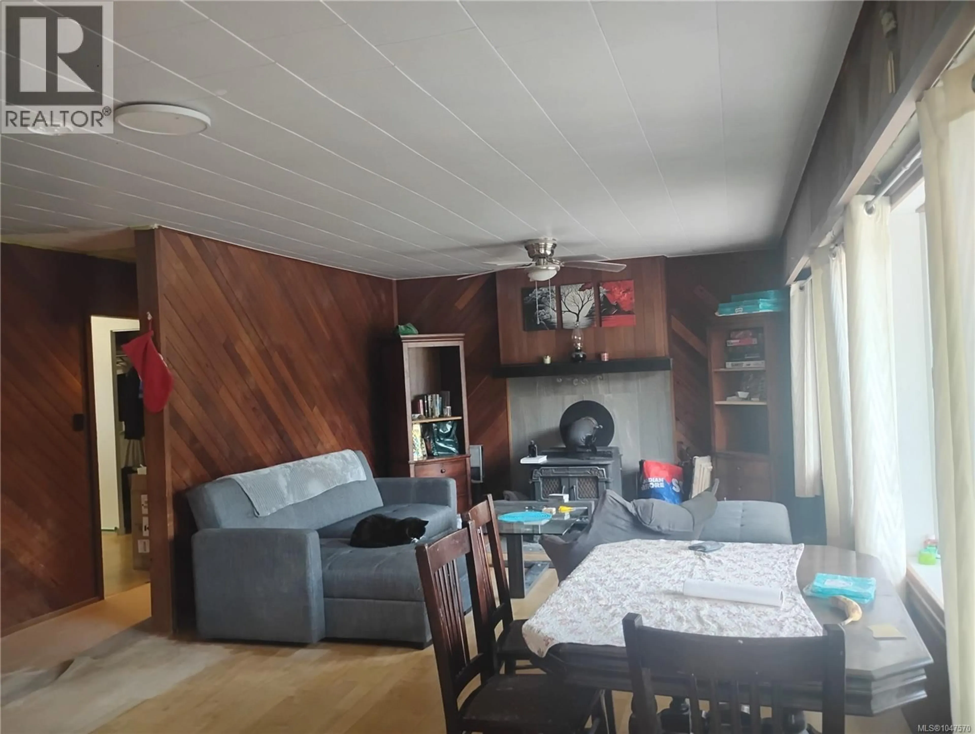 A pic of a room for 922 RESOLUTION ROAD, Tahsis British Columbia V0P1X0
