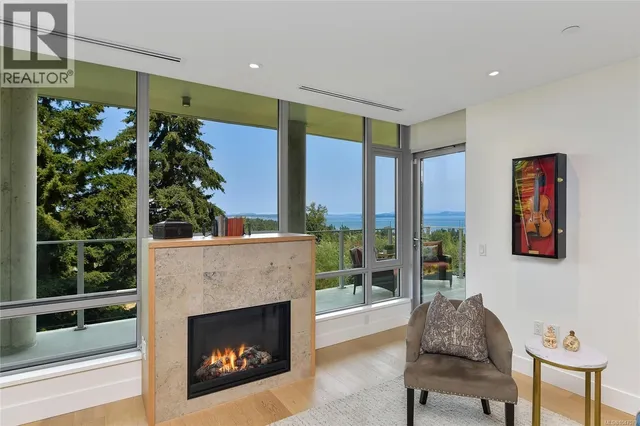 202 - 5388 HILL RISE TERRACE, Saanich 5