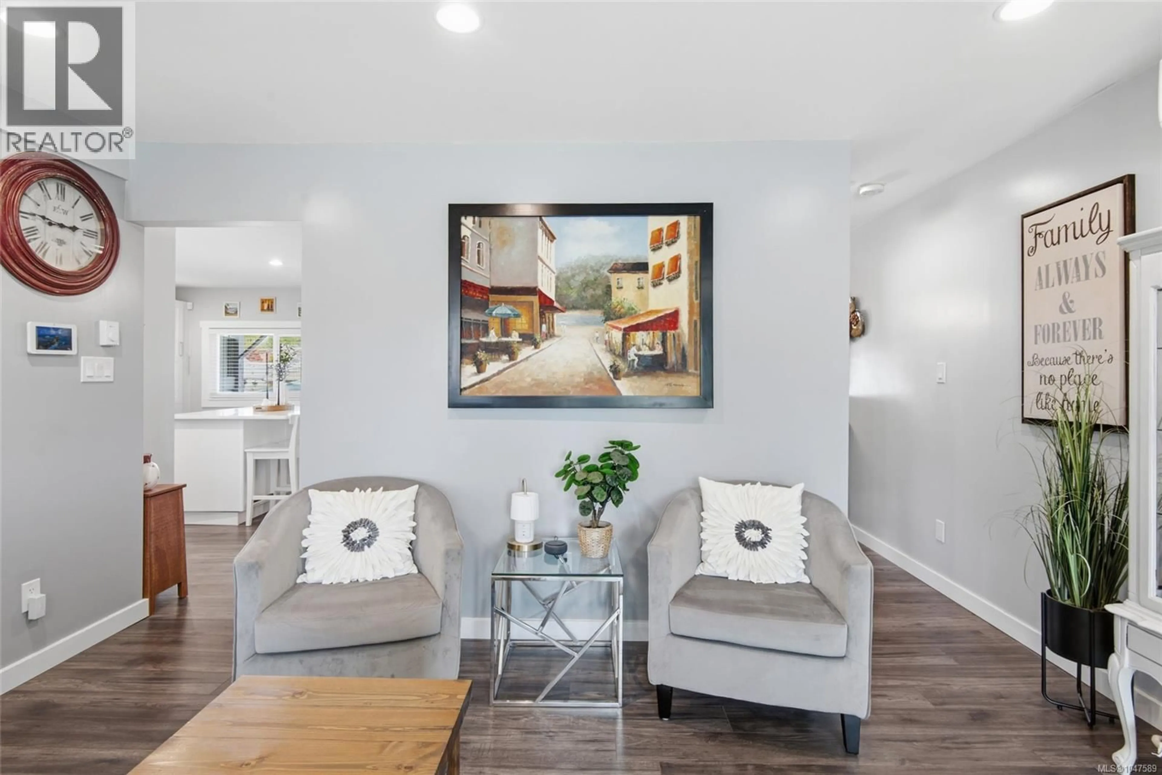 Living room with furniture, unknown for 4853 GERTRUDE STREET, Port Alberni British Columbia V9Y6K6