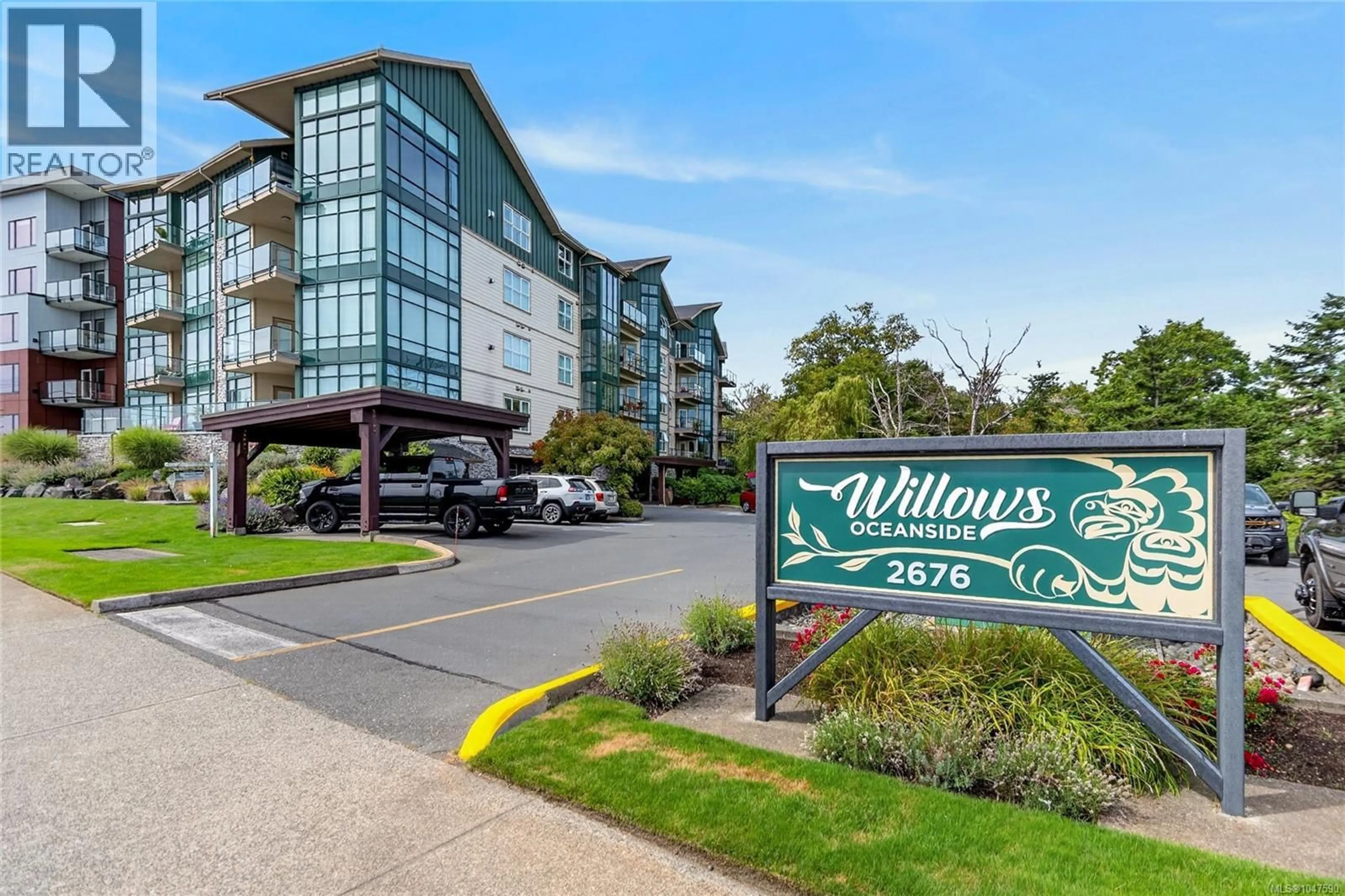 Indoor entryway for 404 - 2676 ISLAND HIGHWAY SOUTH, Campbell River British Columbia V9W3C7