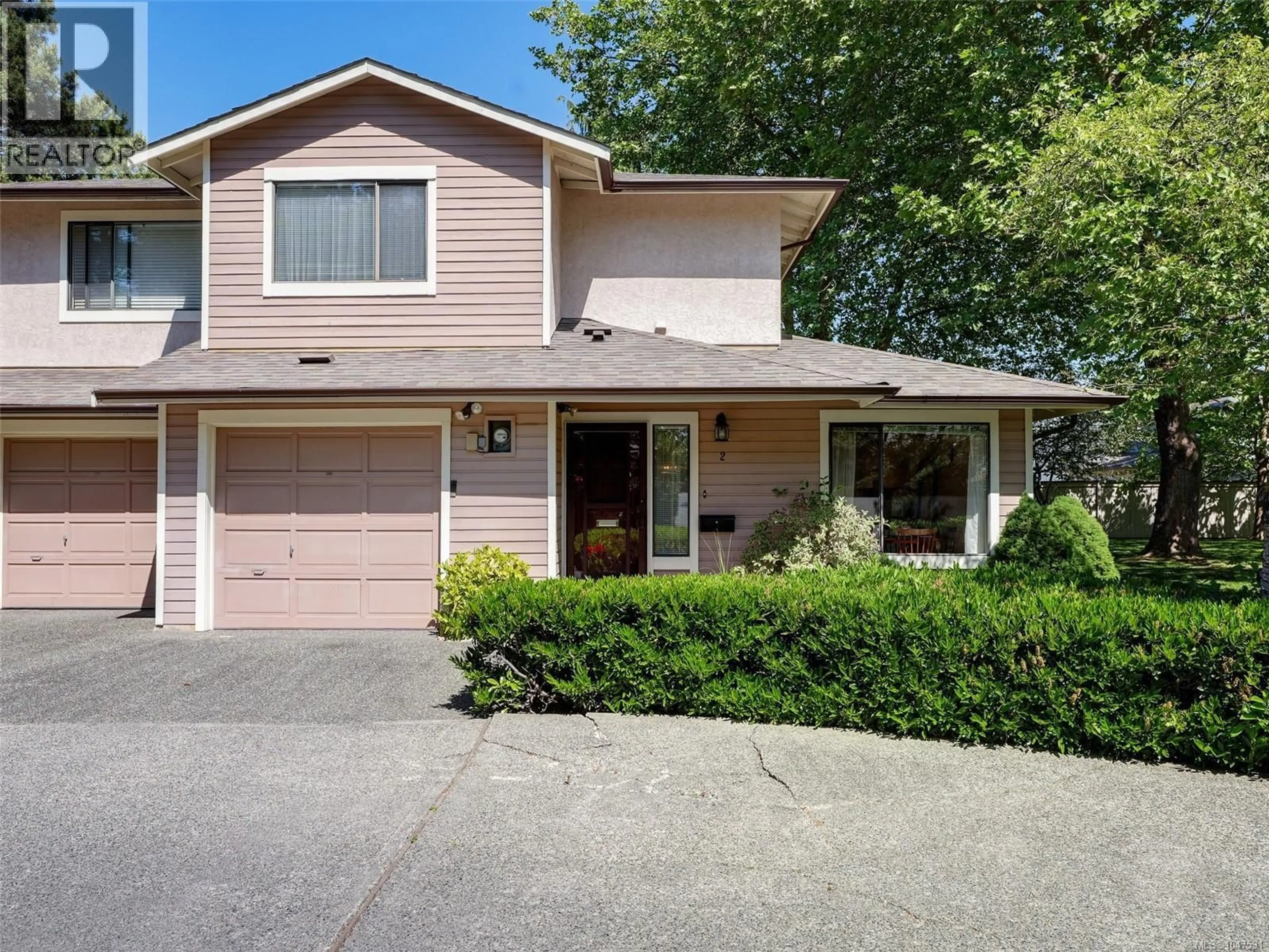 Home with vinyl exterior material, street for 2 - 1309 MCKENZIE AVENUE, Saanich British Columbia V8P2M1