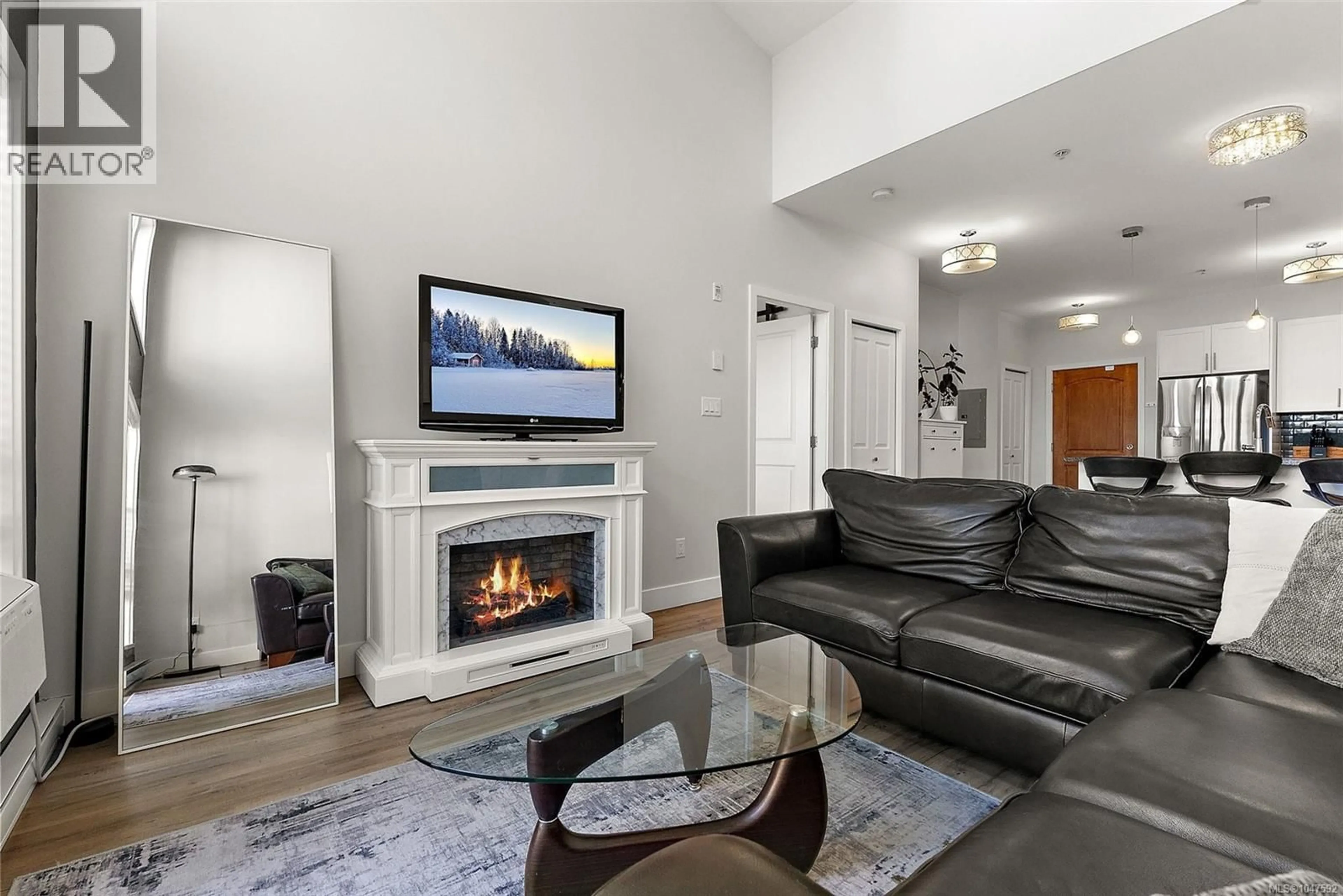 Living room with furniture, unknown for 407 - 866 BROCK AVENUE, Langford British Columbia V9Z0L7