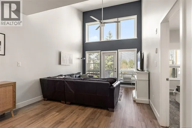 407 - 866 BROCK AVENUE, Langford 4
