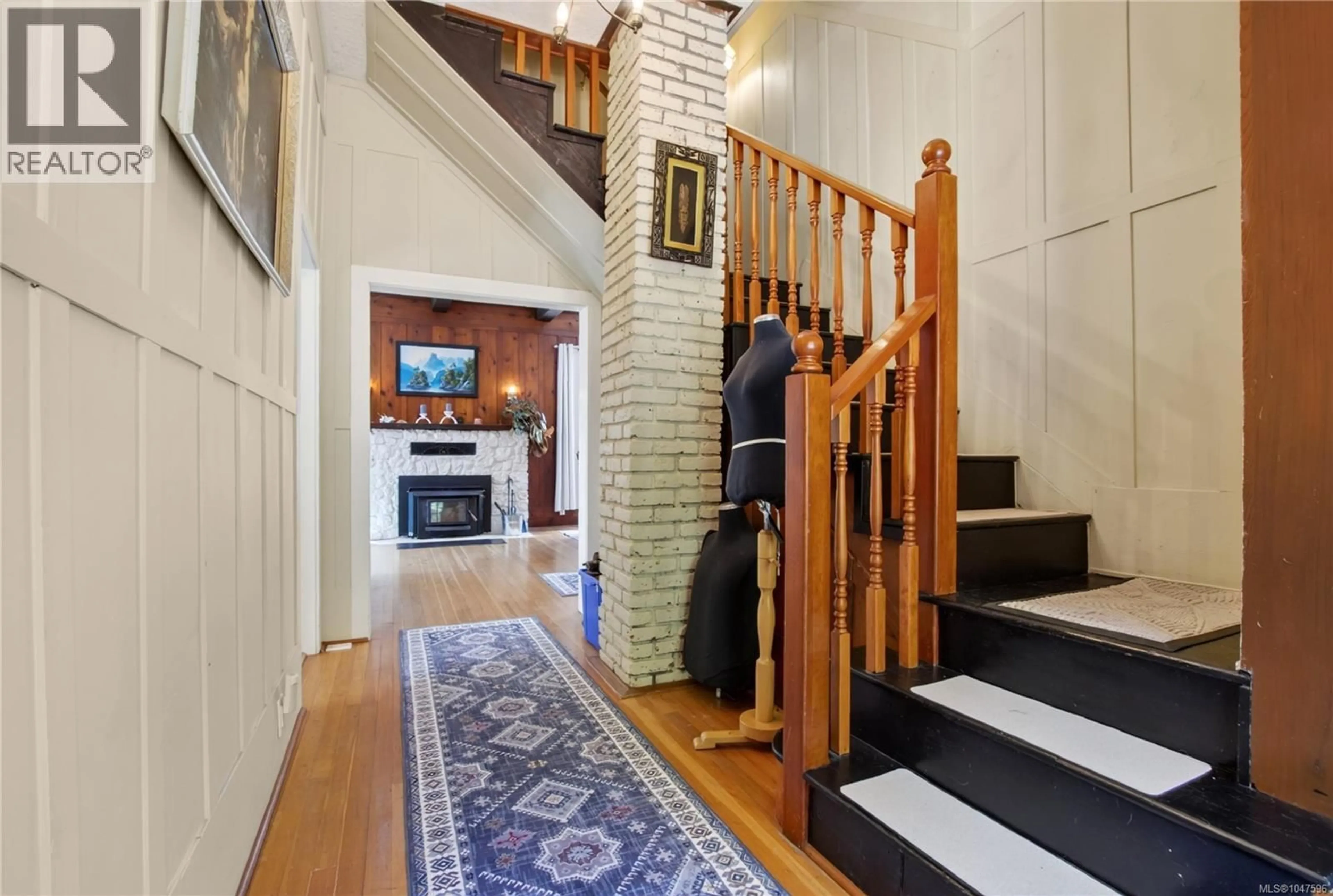 Indoor foyer for 5034 ROCKY POINT ROAD, Metchosin British Columbia V9C4G4