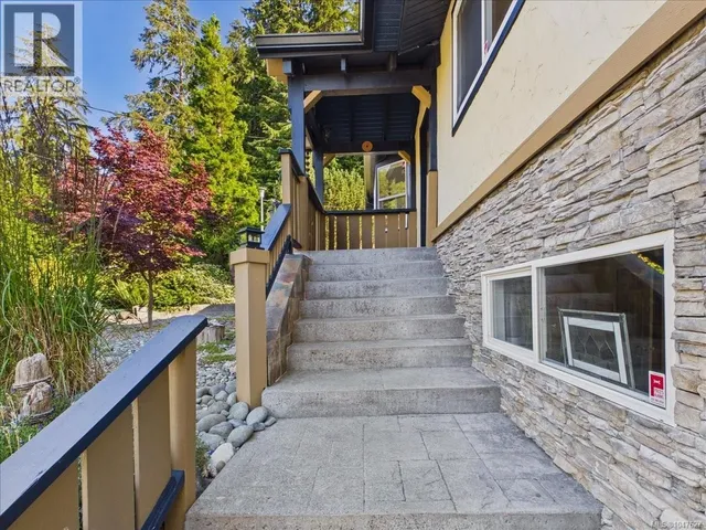 1638 WHIFFIN SPIT ROAD, Sooke 5