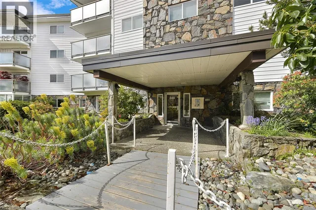 214 - 848 ESQUIMALT ROAD, Esquimalt 3