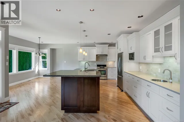830 PINECREST ROAD, Campbell River 5