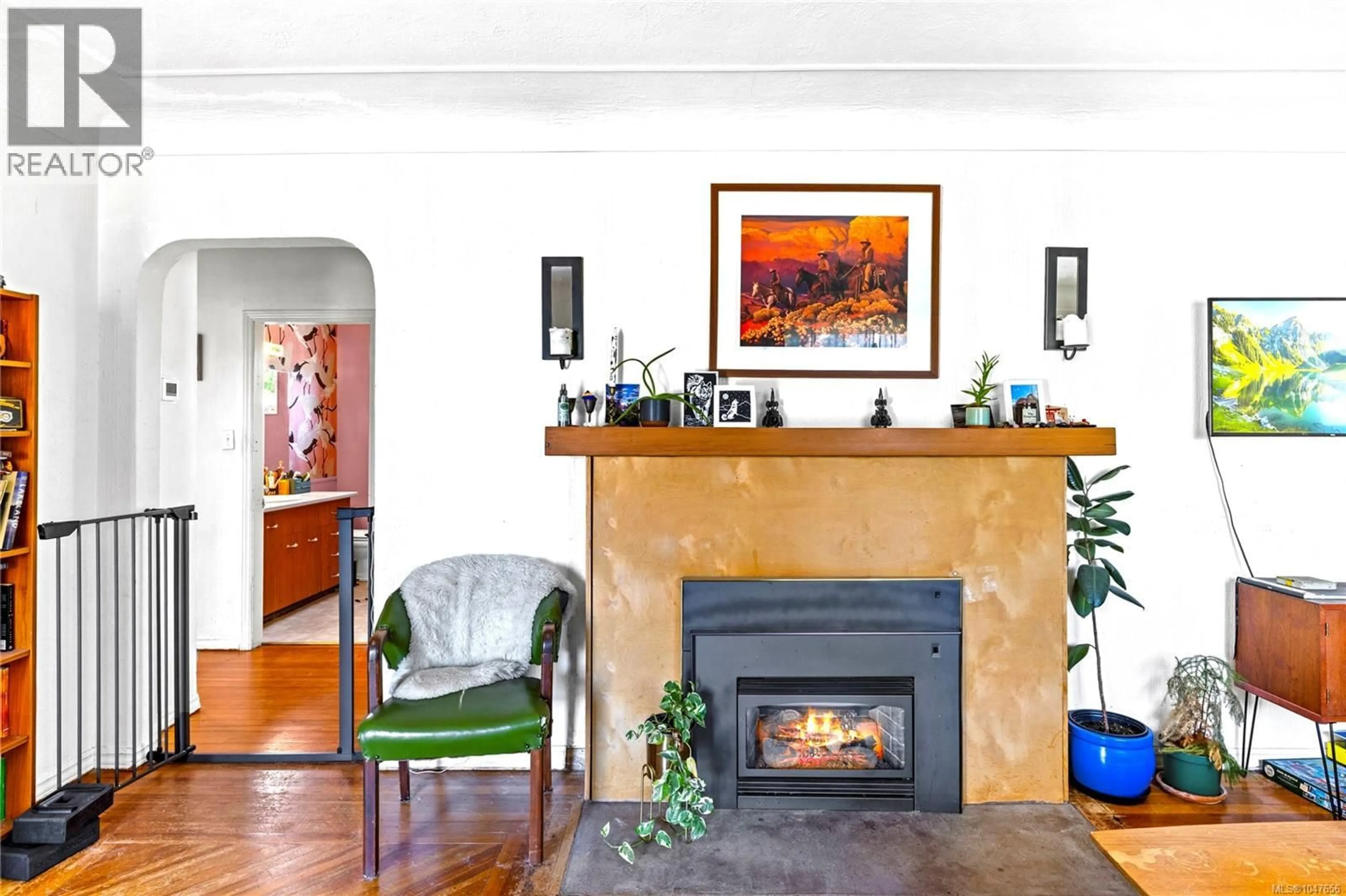 Living room with furniture, unknown for 425 WHITE STREET, Ladysmith British Columbia V9G1T4