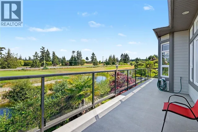 873 COUNTRY CLUB DRIVE, Cobble Hill 4