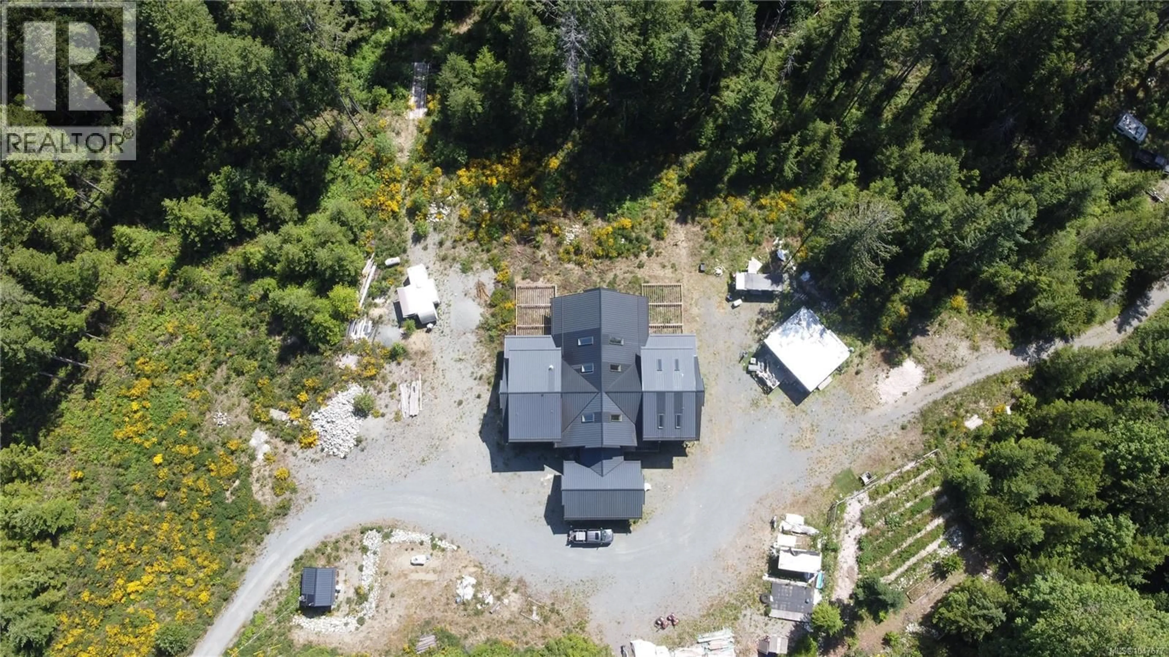 A pic from outside/outdoor area/front of a property/back of a property/a pic from drone, unknown for 2745 NANAIMO RIVER ROAD, Nanaimo British Columbia V9X1H3