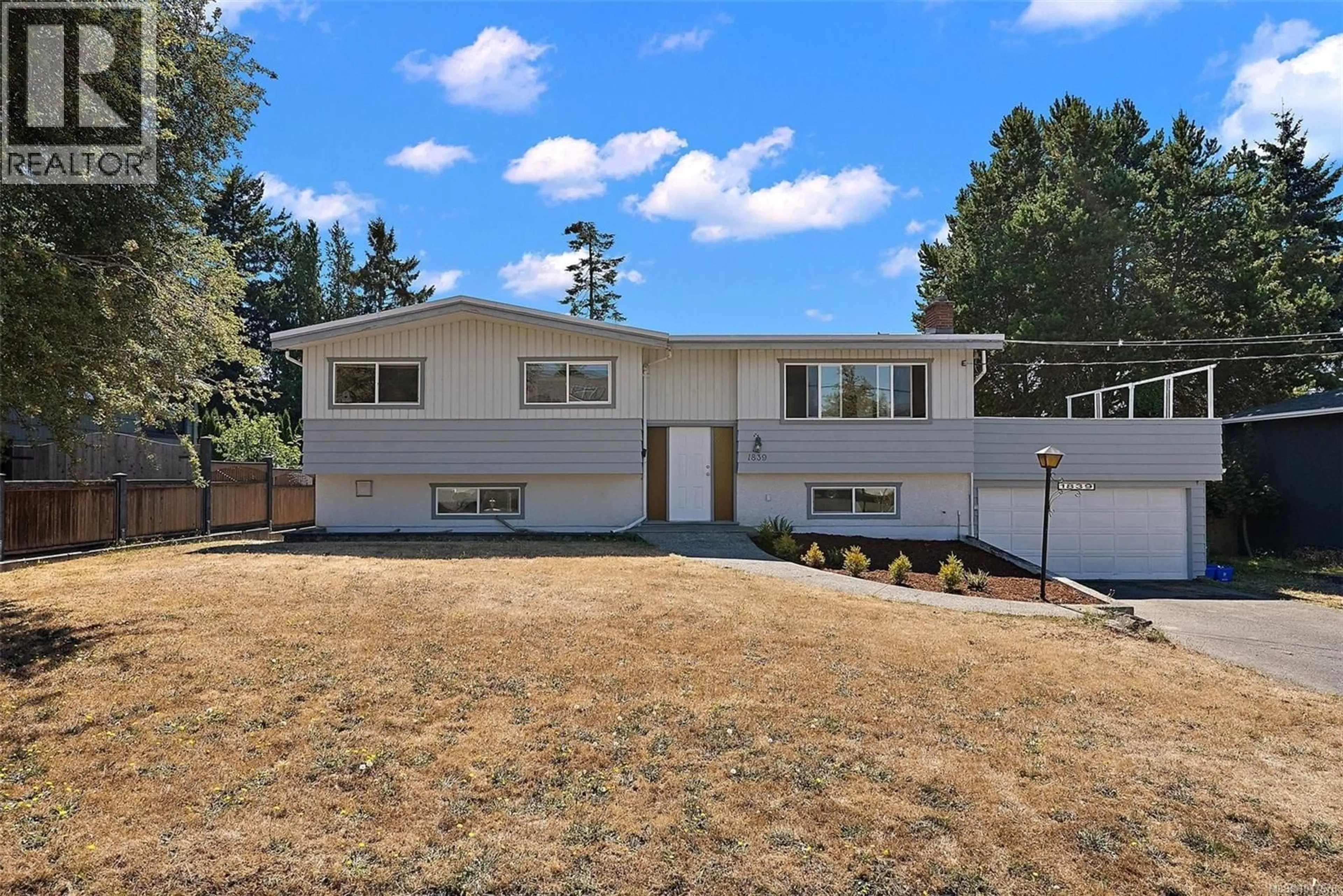 Home with vinyl exterior material, unknown for 1839 SAN PEDRO AVENUE, Saanich British Columbia V8N2G3