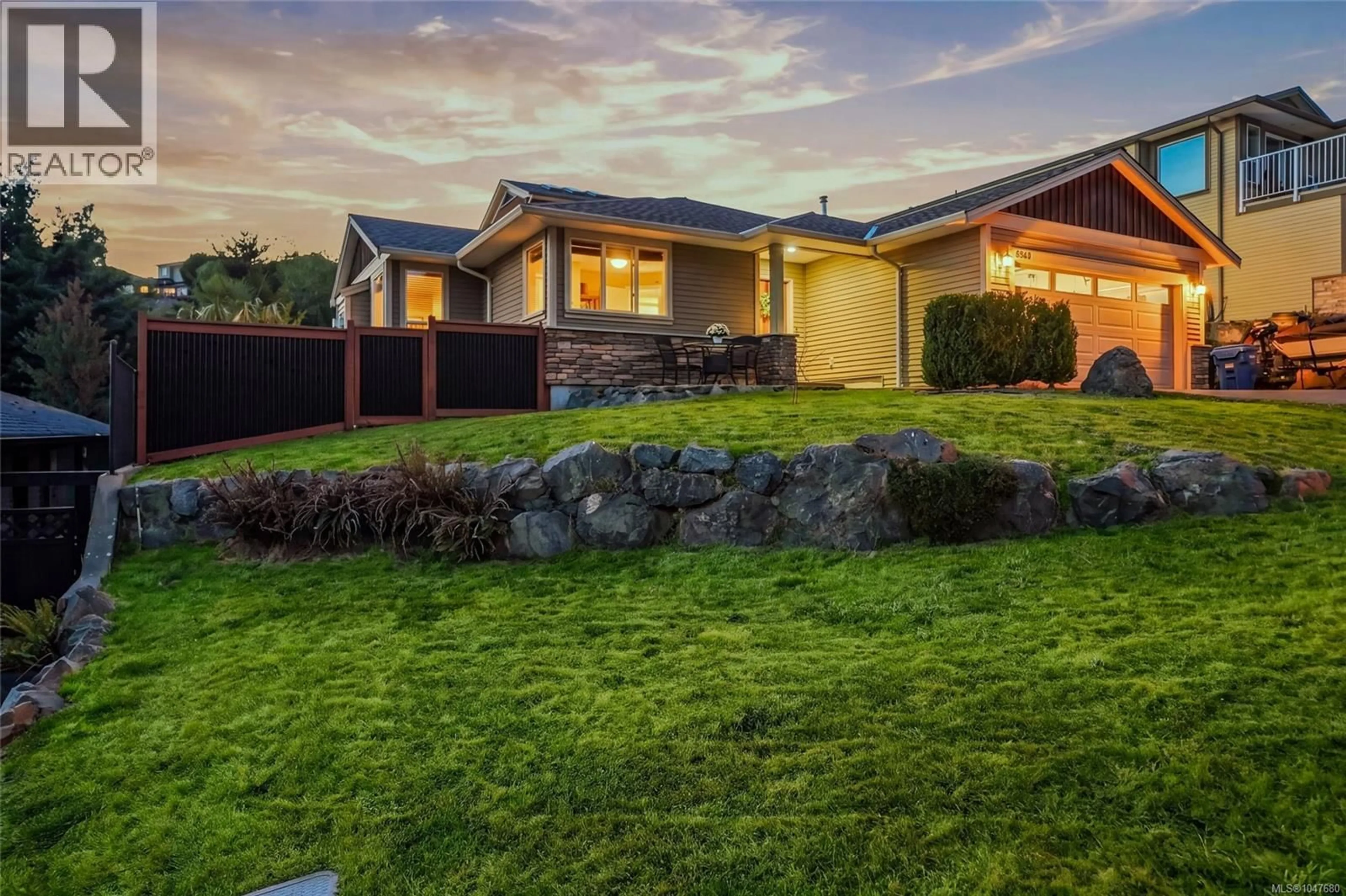 A pic from outside/outdoor area/front of a property/back of a property/a pic from drone, unknown for 5161 OWLSTONE PLACE, Nanaimo British Columbia V9T0B4