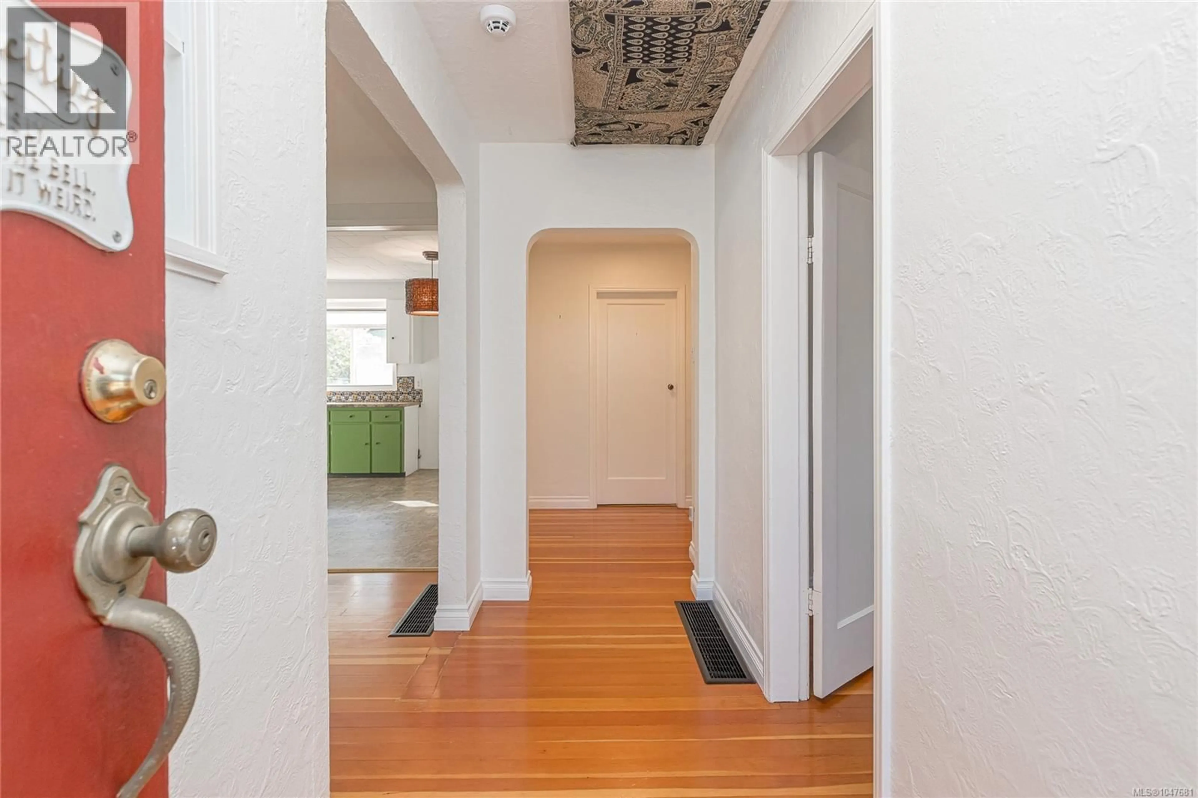 Indoor entryway for 9467 CHEMAINUS ROAD, Chemainus British Columbia V0R1K5