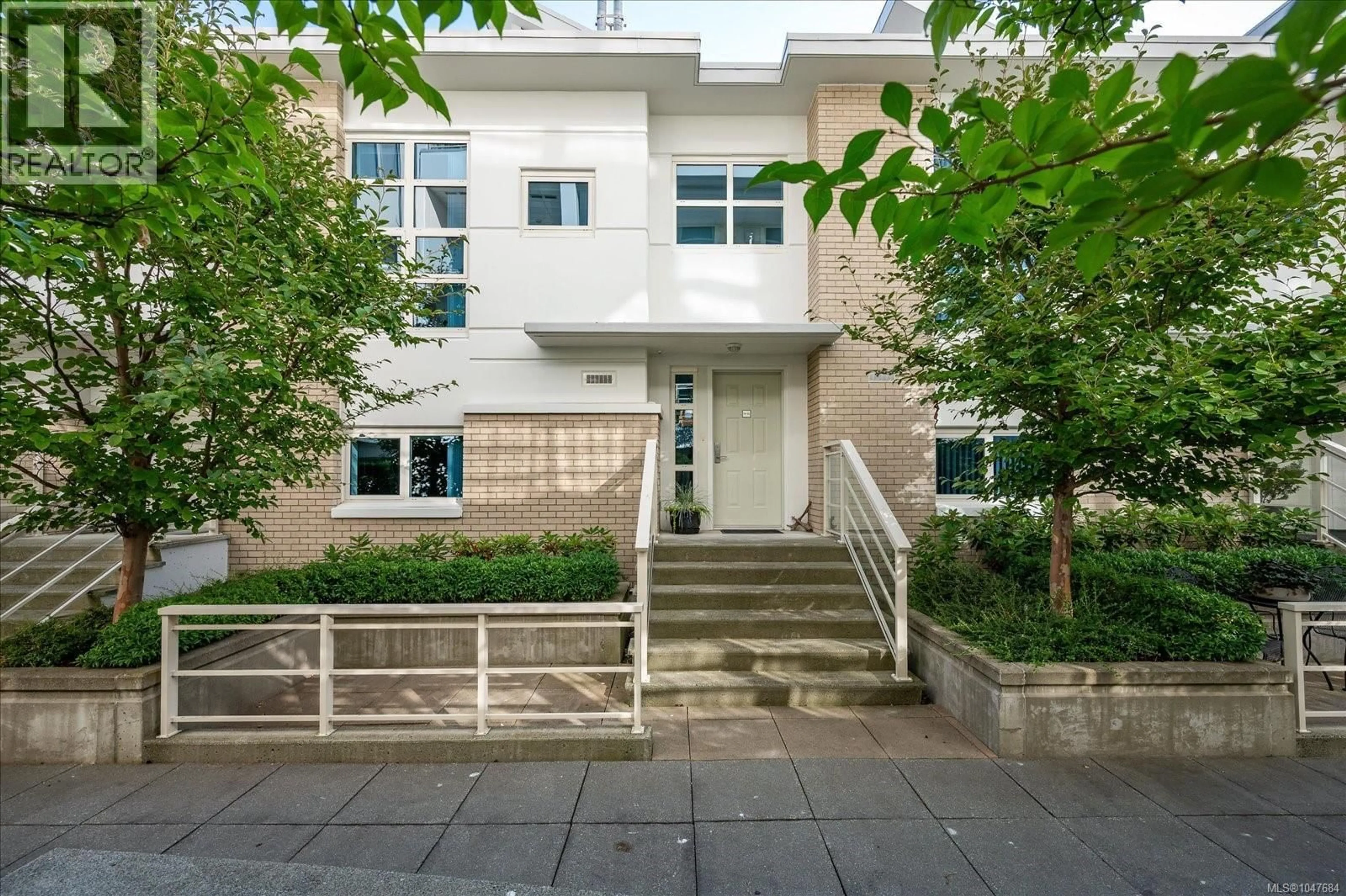Unknown for TH24 - 38 FRONT STREET, Nanaimo British Columbia V9R5H7