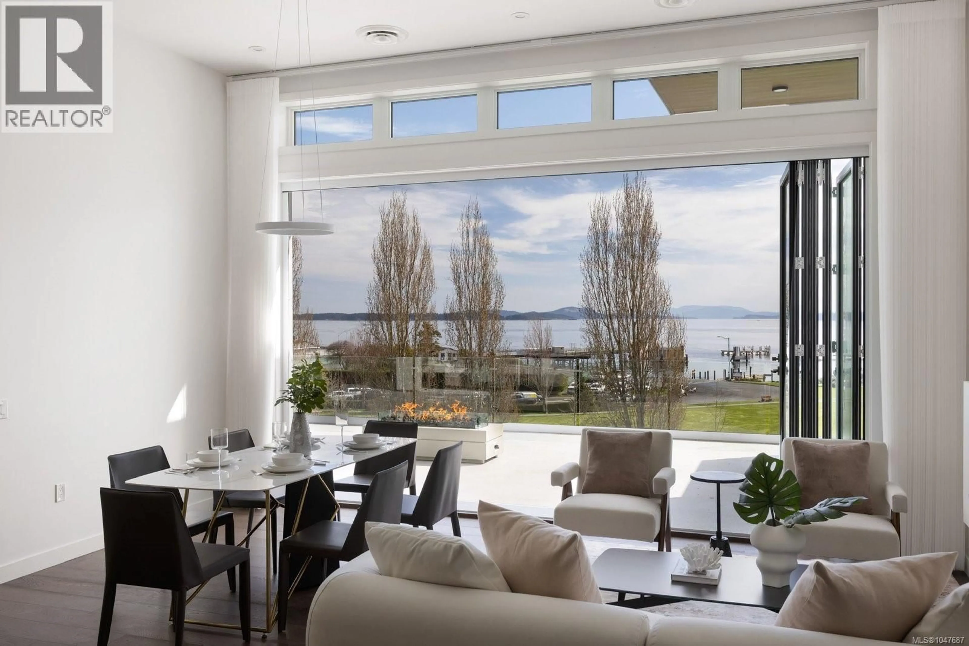 Unknown for 401 - 9570 FIFTH STREET, Sidney British Columbia V8L2W5