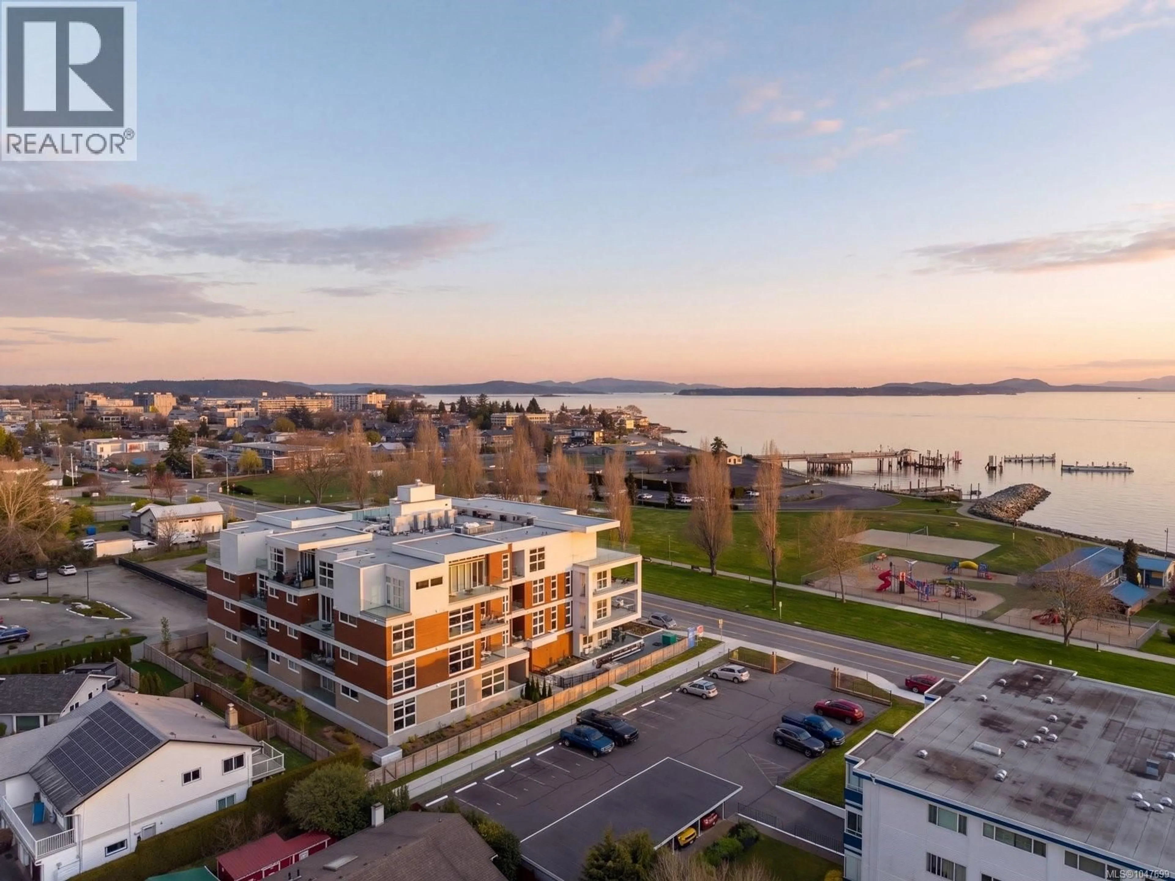 A pic from outside/outdoor area/front of a property/back of a property/a pic from drone, water/lake/river/ocean view for 105 - 9570 FIFTH STREET, Sidney British Columbia V8L2W5