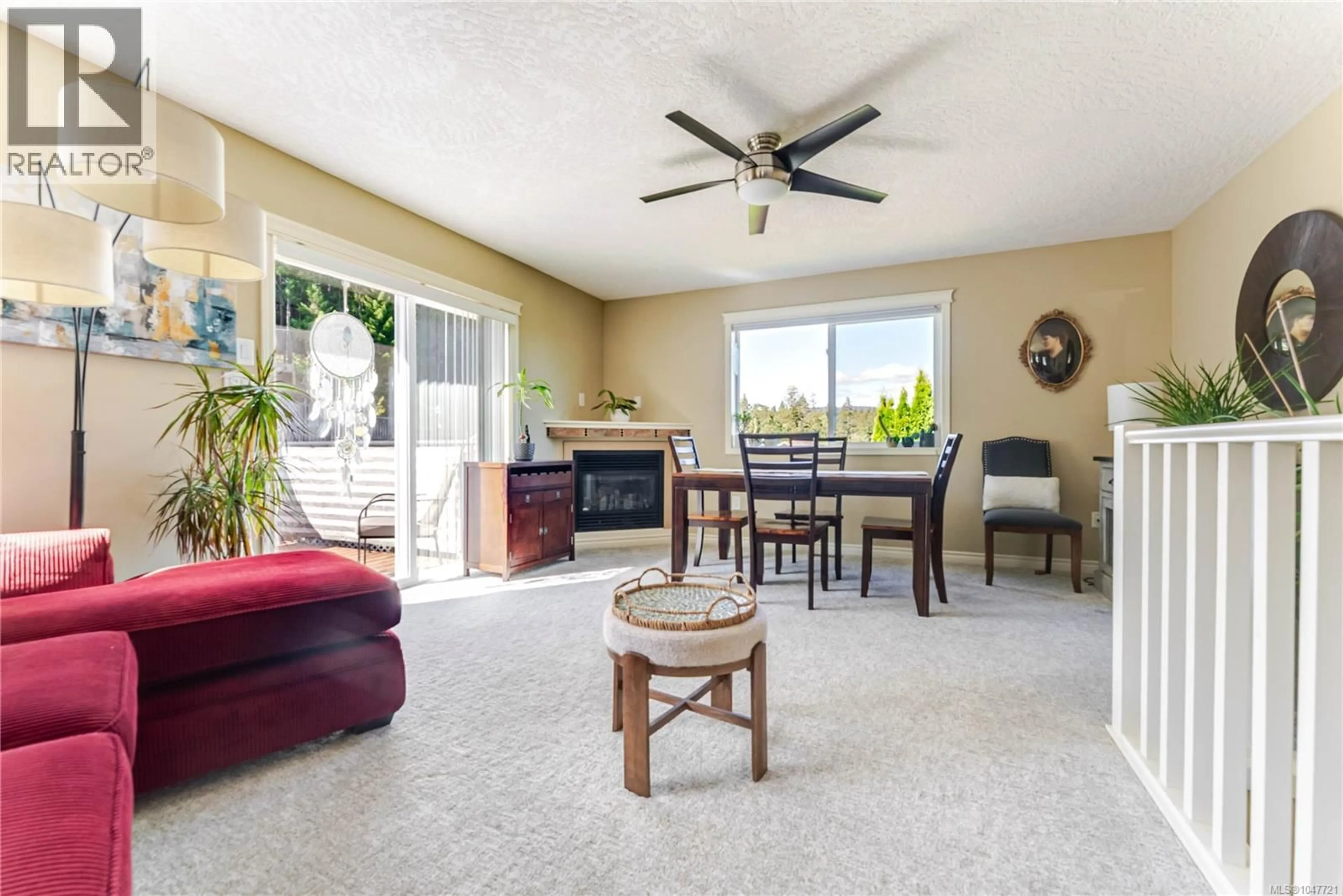 Living room with furniture, ceramic/tile floor for 1070 LISA CLOSE, Shawnigan Lake British Columbia V0R2W3
