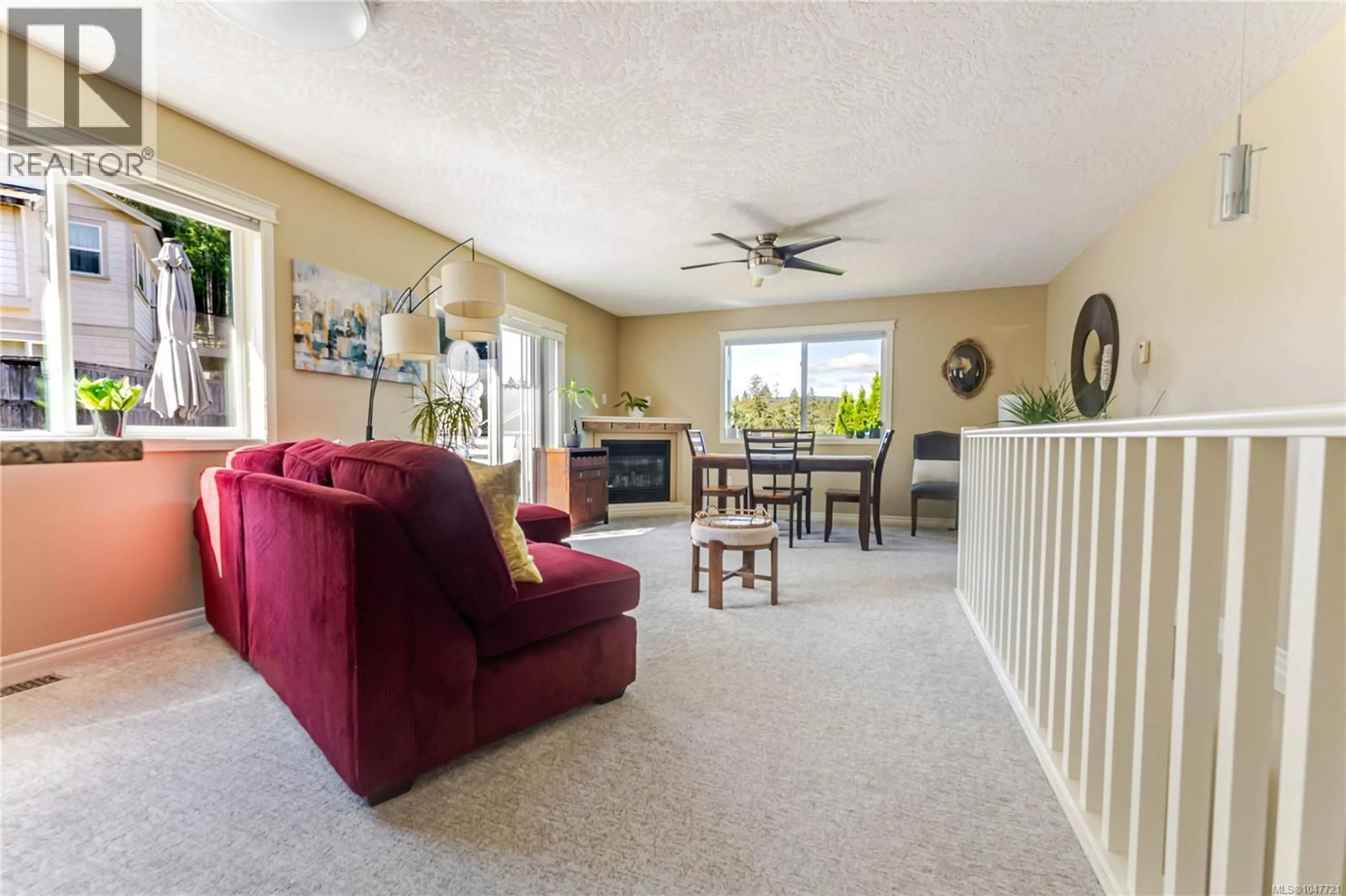 Living room with furniture, unknown for 1070 LISA CLOSE, Shawnigan Lake British Columbia V0R2W3