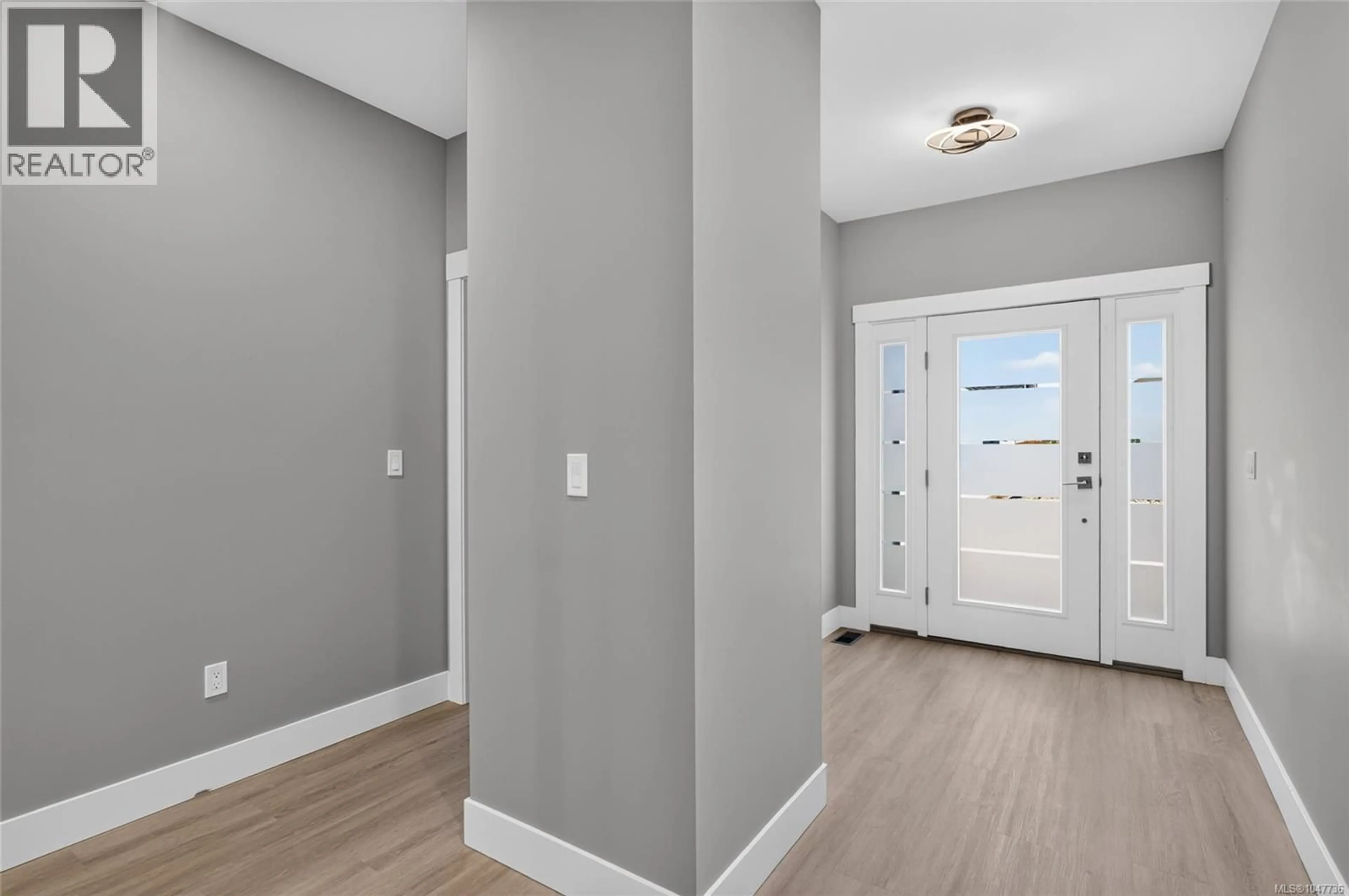 Indoor entryway for 473 HAMPSTEAD STREET, Parksville British Columbia V9P2T7