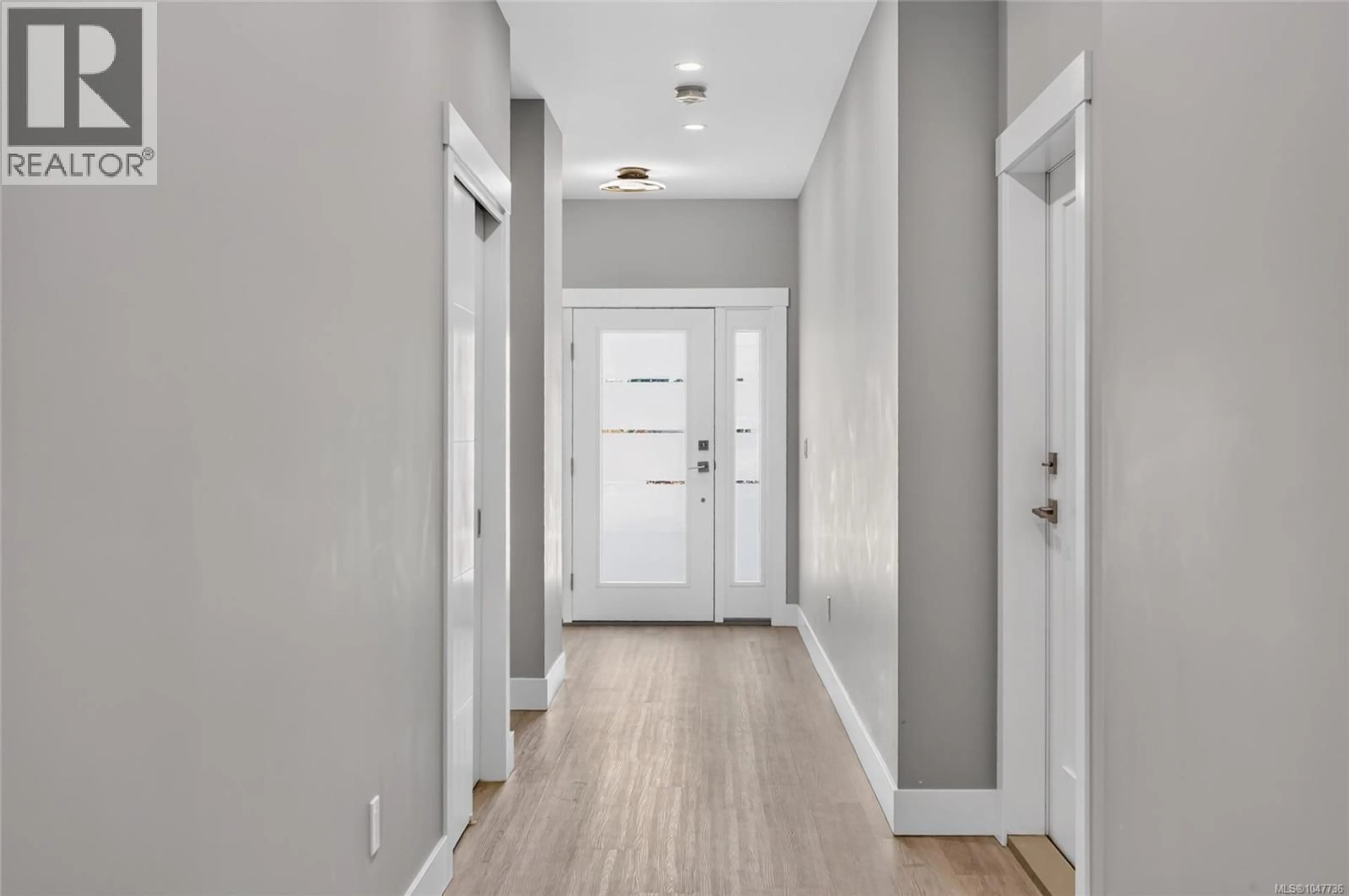 Indoor entryway for 473 HAMPSTEAD STREET, Parksville British Columbia V9P2T7