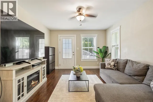 209 - 954 WALFRED ROAD, Langford 5