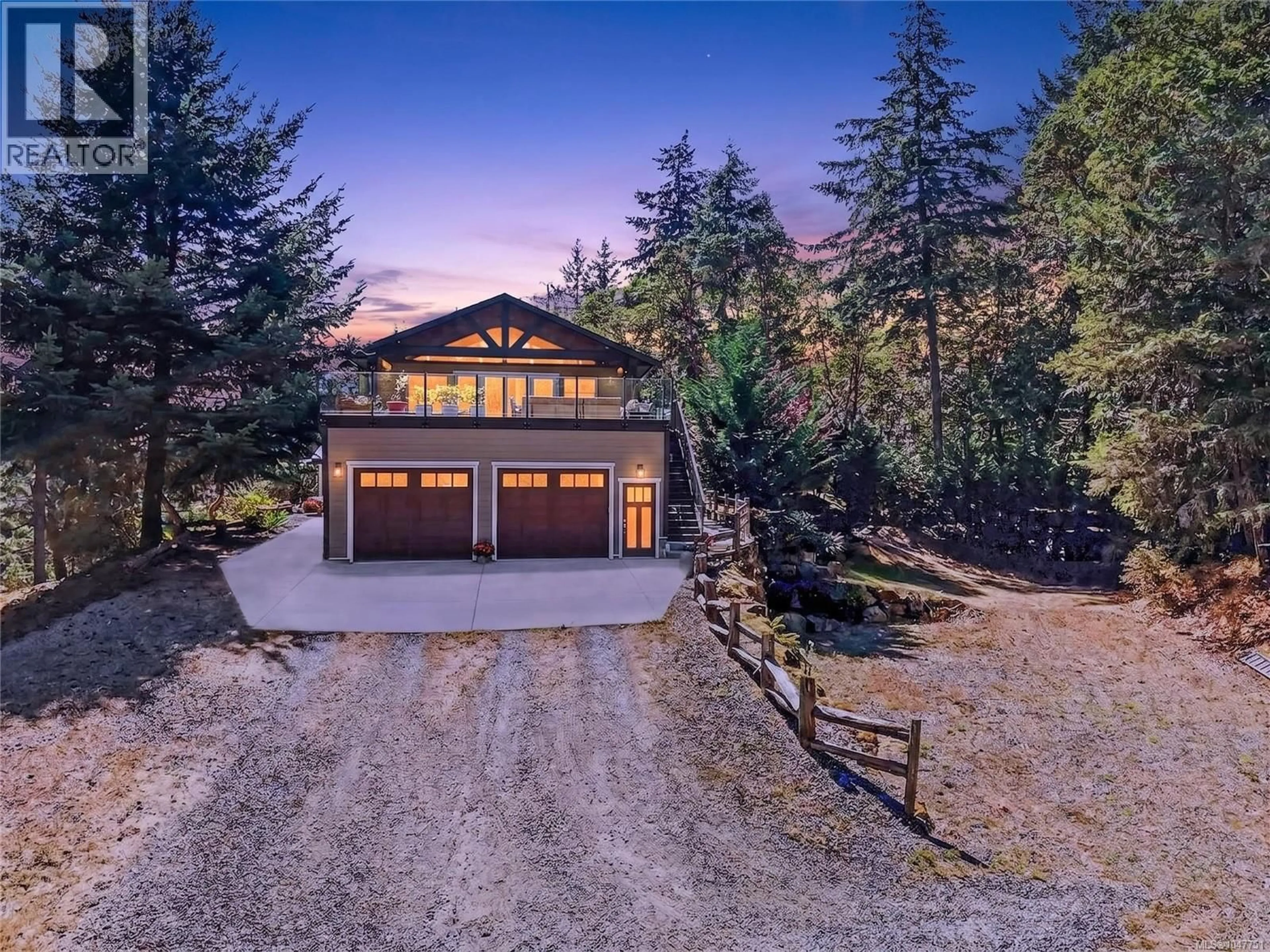 A pic from outside/outdoor area/front of a property/back of a property/a pic from drone, unknown for 3144 MUNN ROAD, Highlands British Columbia V9E1C8