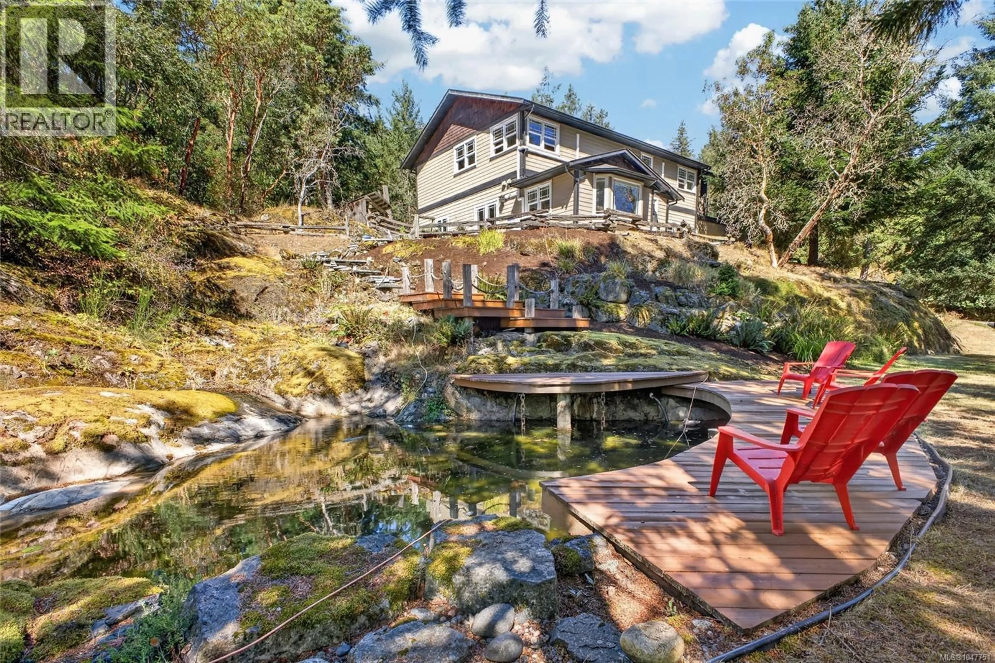 Patio, water/lake/river/ocean view for 3144 MUNN ROAD, Highlands British Columbia V9E1C8