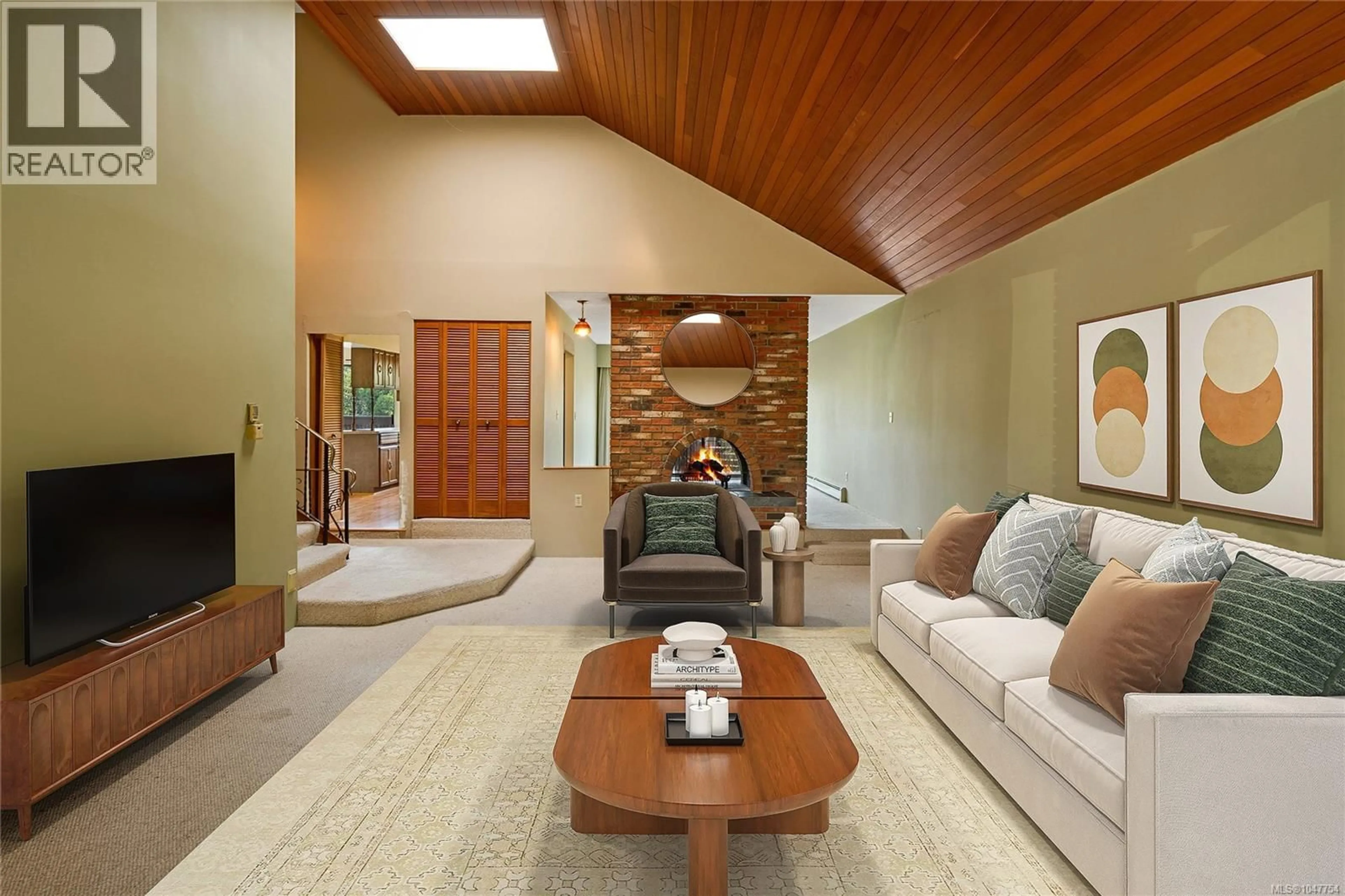 Living room with furniture, unknown for 1144 MAY STREET, Victoria British Columbia V8V2S5